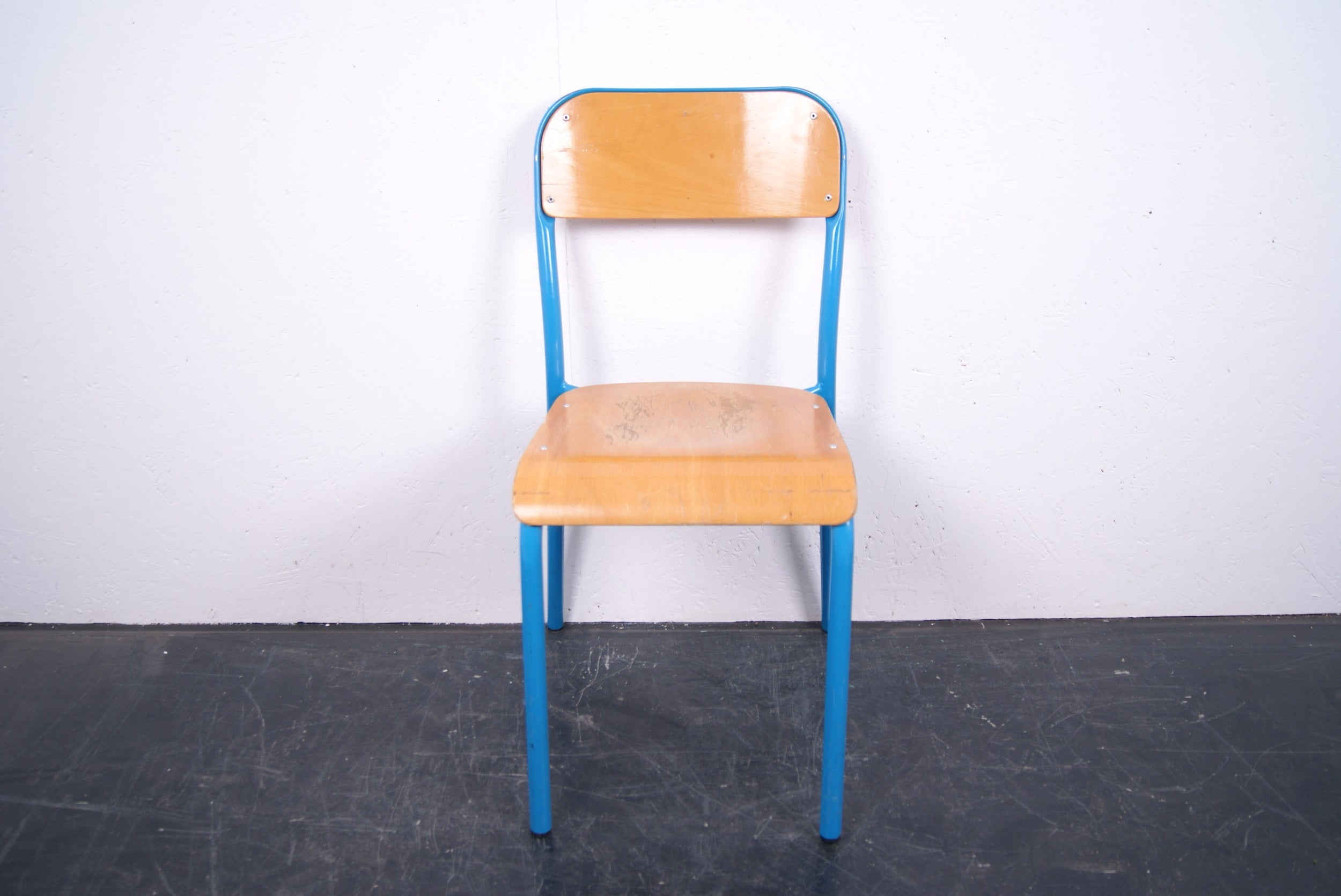 kids-french-turquoise-chair-1