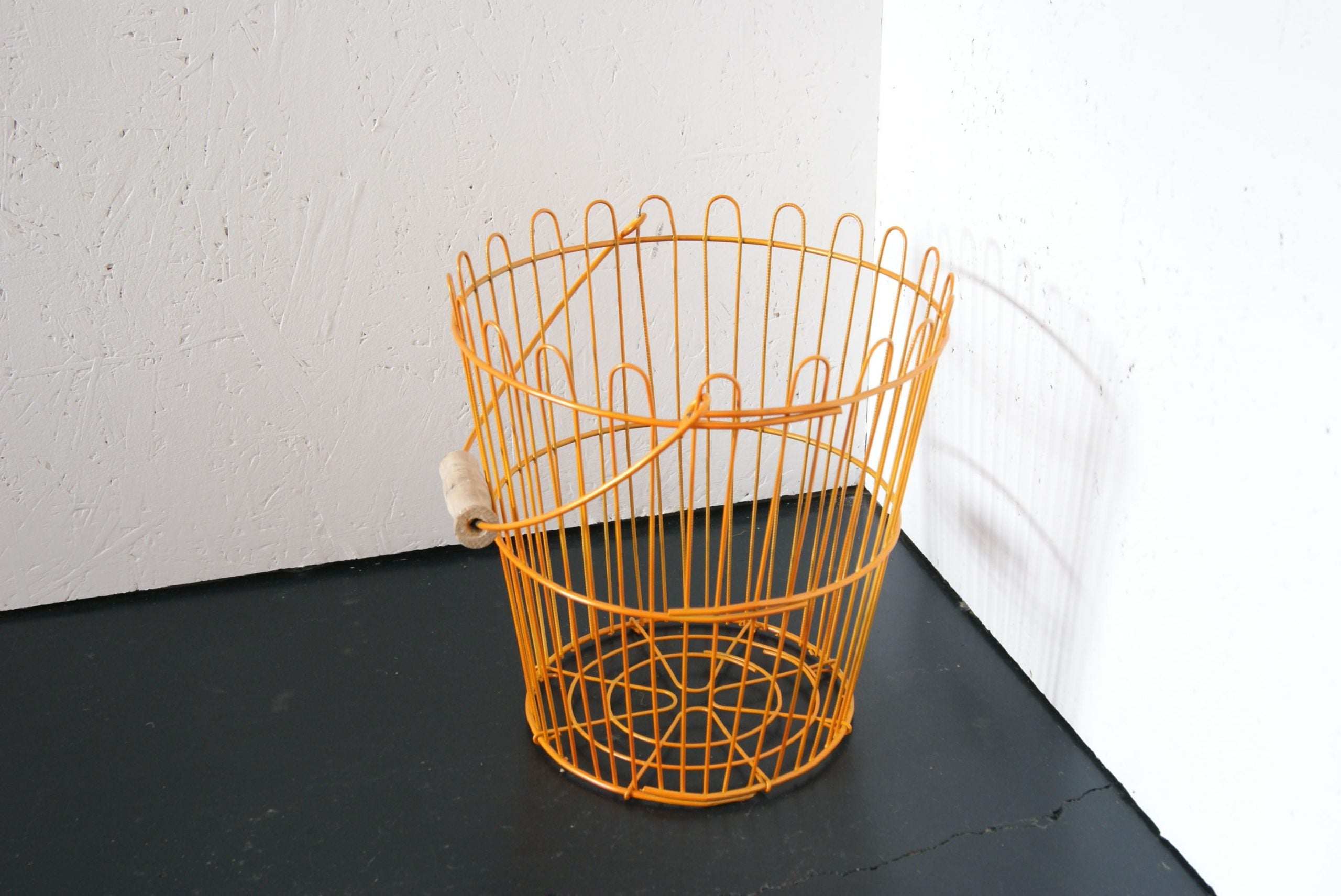 Children's Gold Wire Storage Basket with Handle