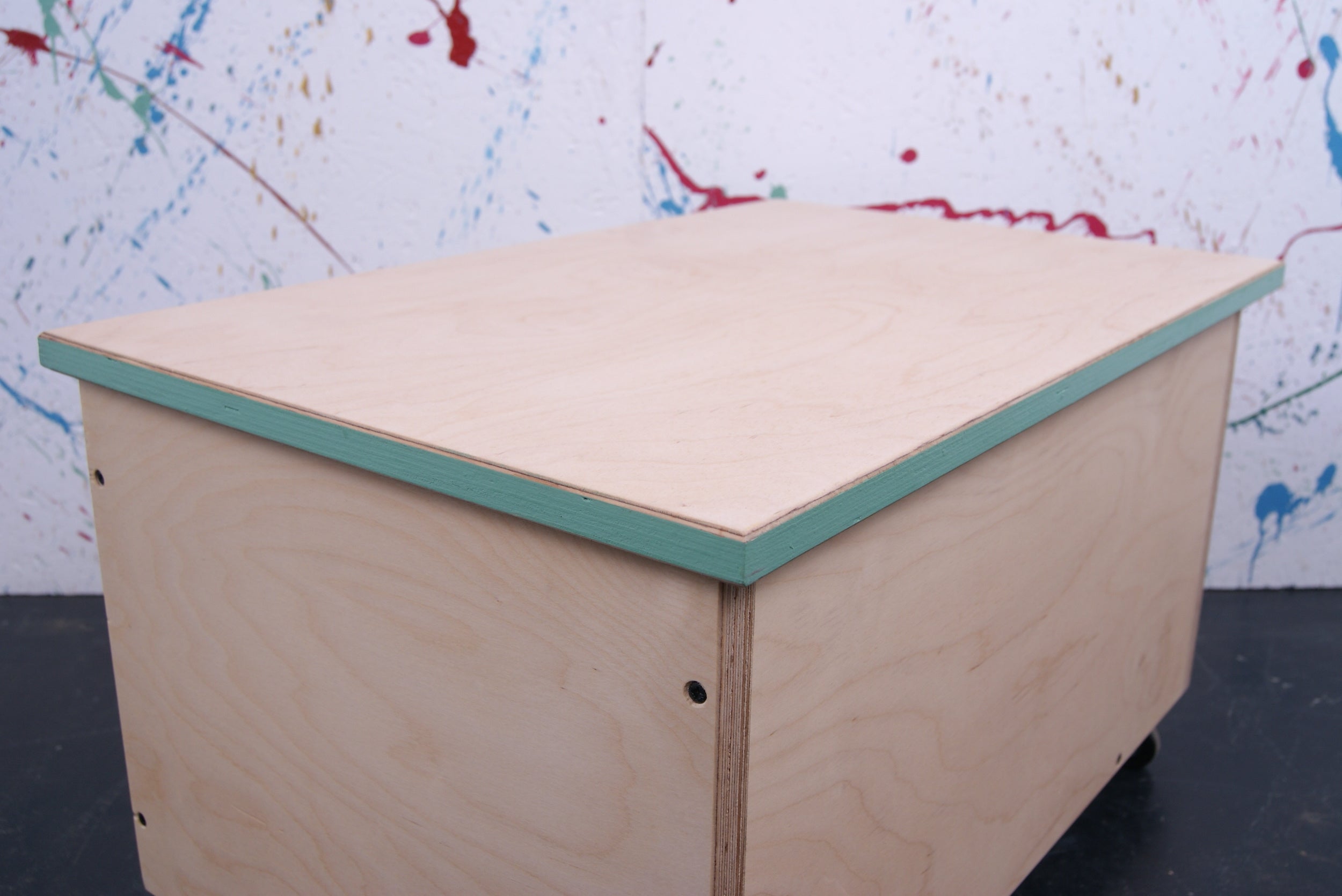 kids-green-birch-ply-box-on-wheels-1