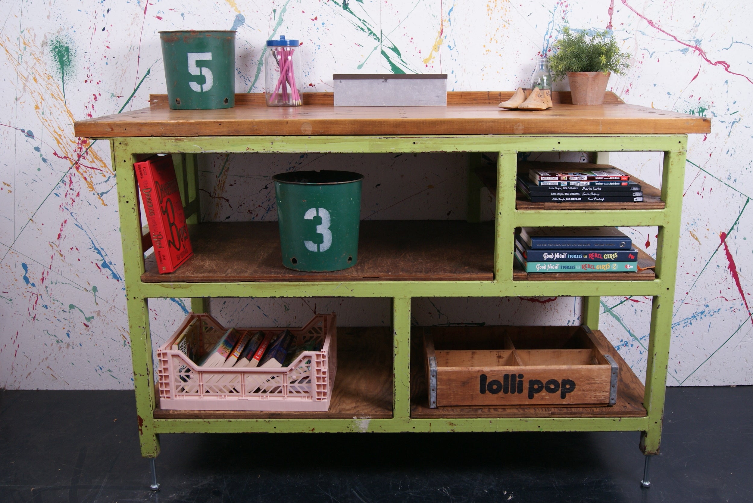 kids-green-metal-workbench-12