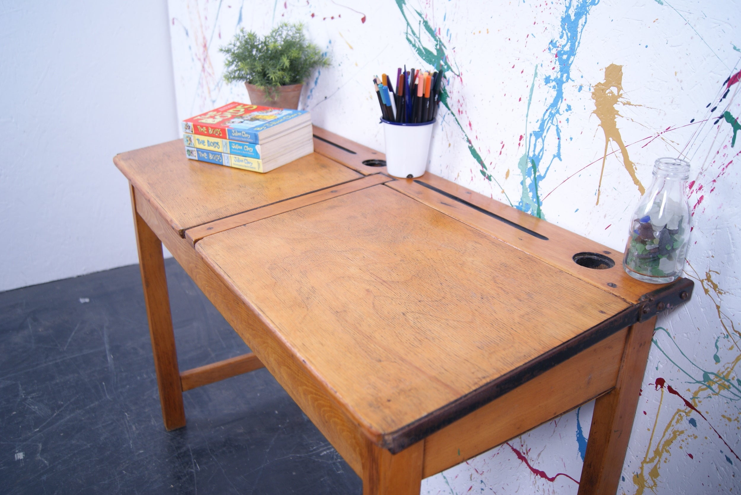 kids-lift-up-lid-desk-6