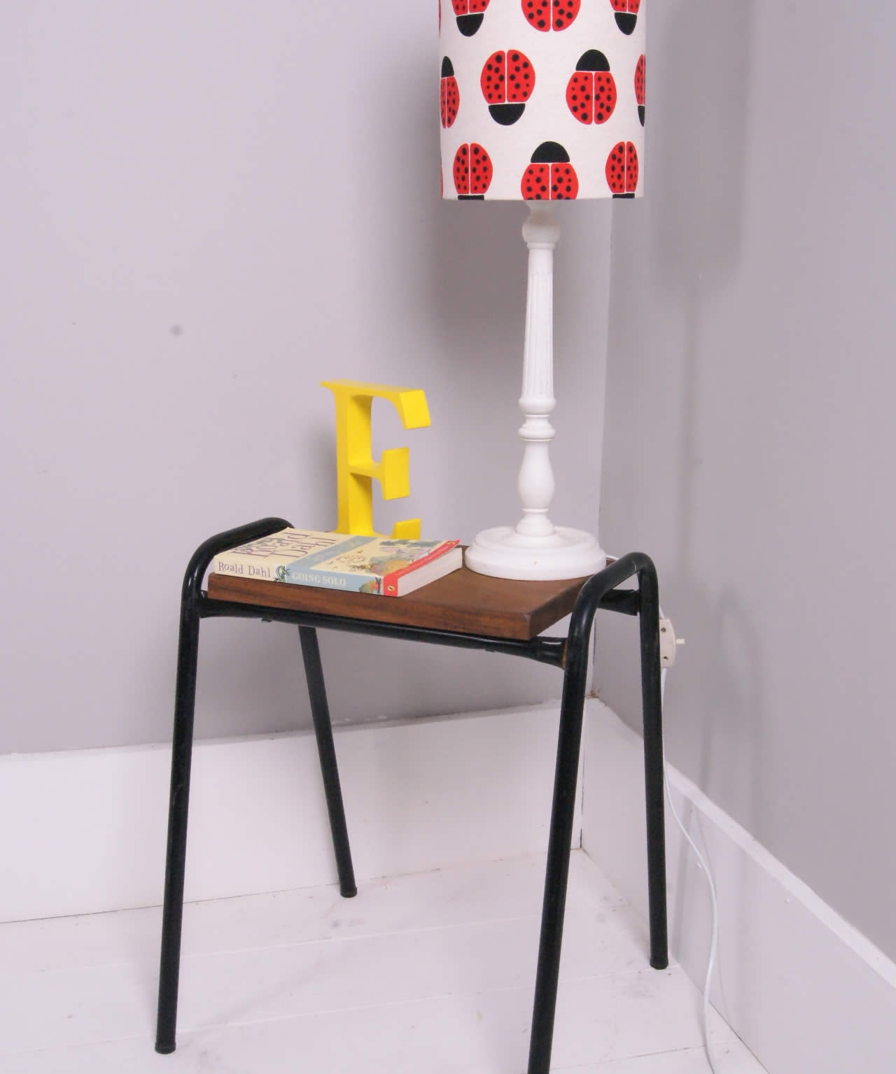 Children's Vintage Metal Legged Stackable Stools/Bedside Table