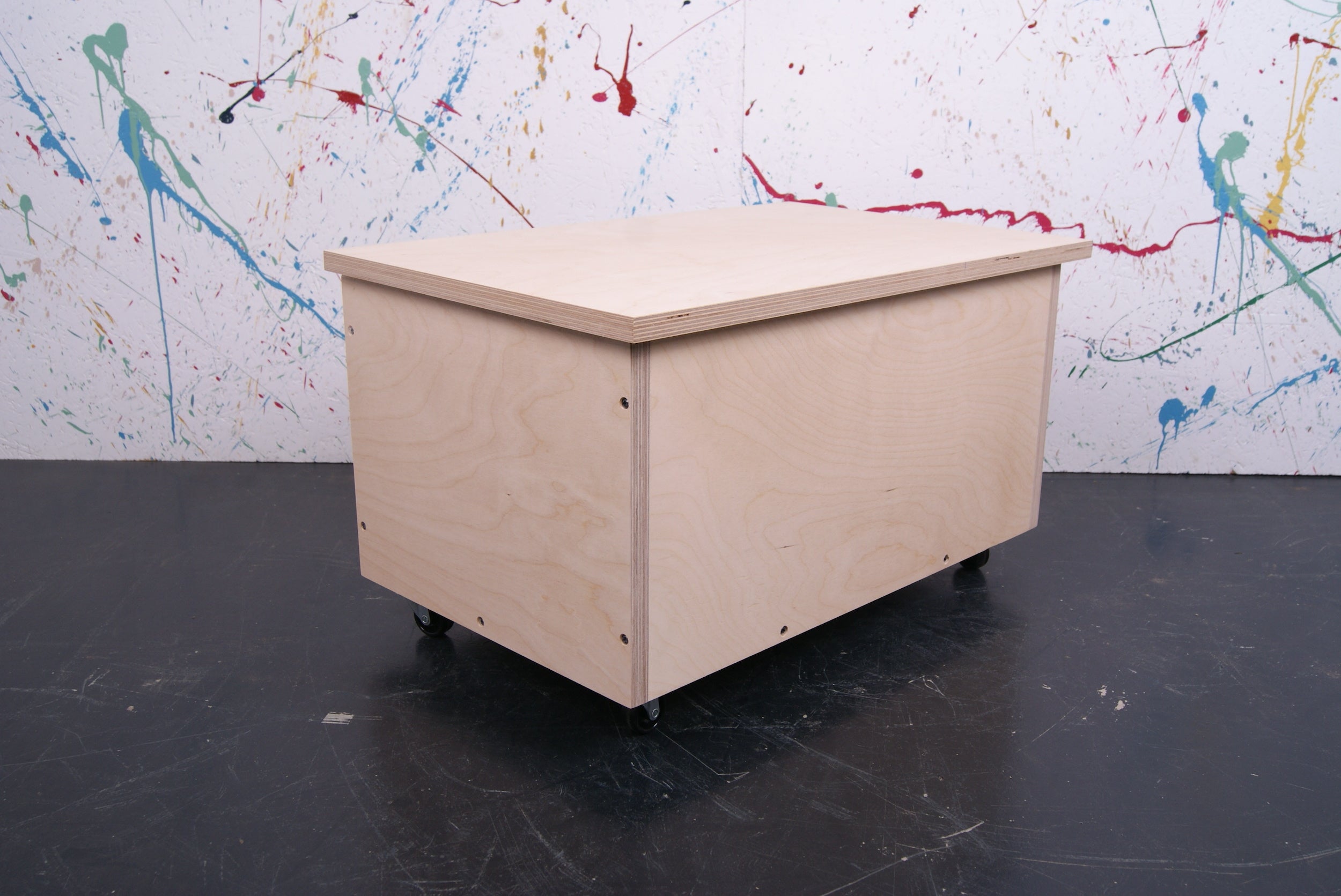 kids-plain-birch-ply-box-on-wheels-1