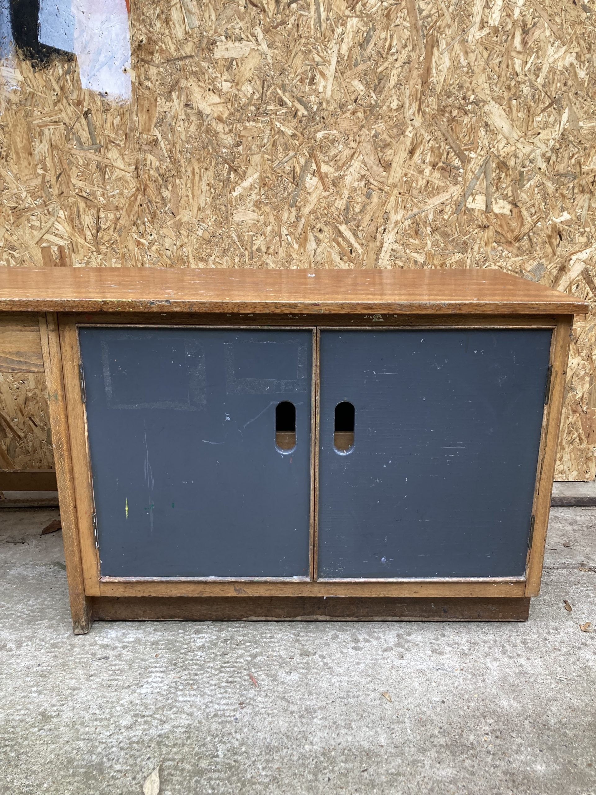 kids-school-cupboard-2