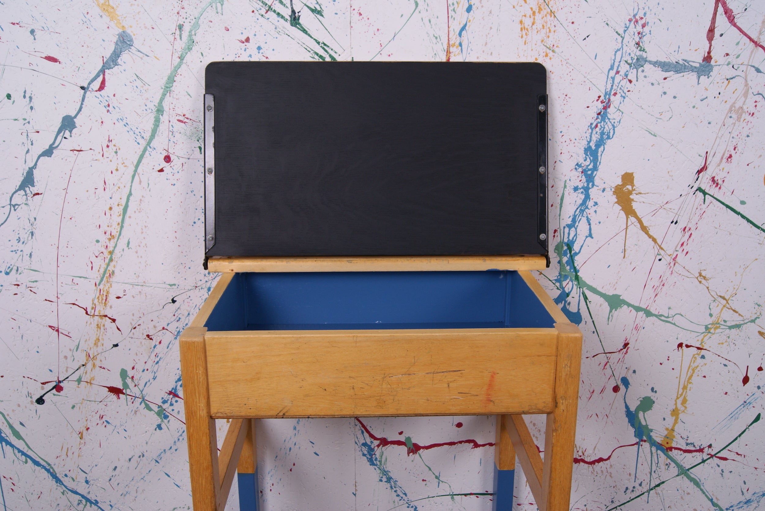 kids-single-customised-desk-2