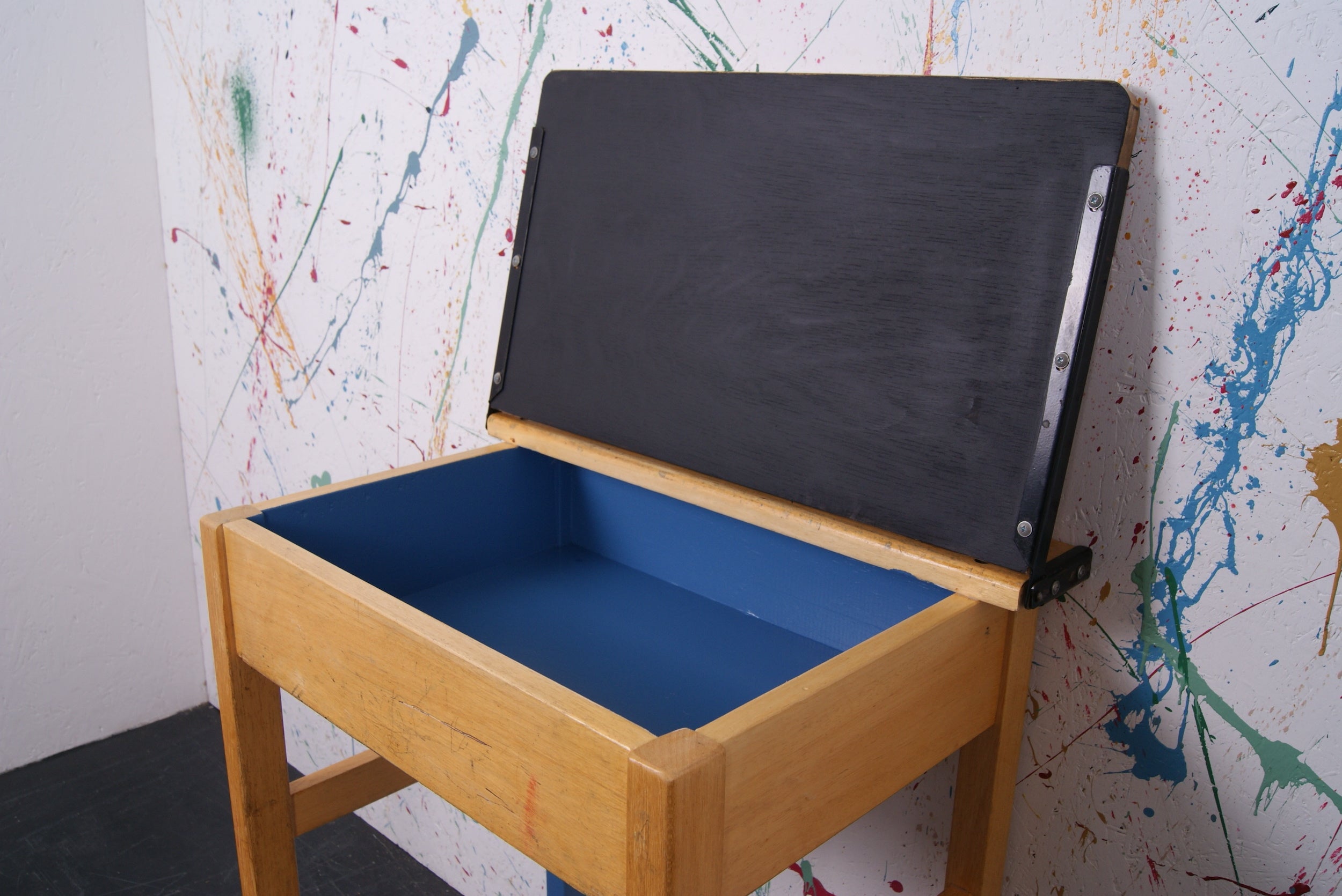 kids-single-customised-desk-3