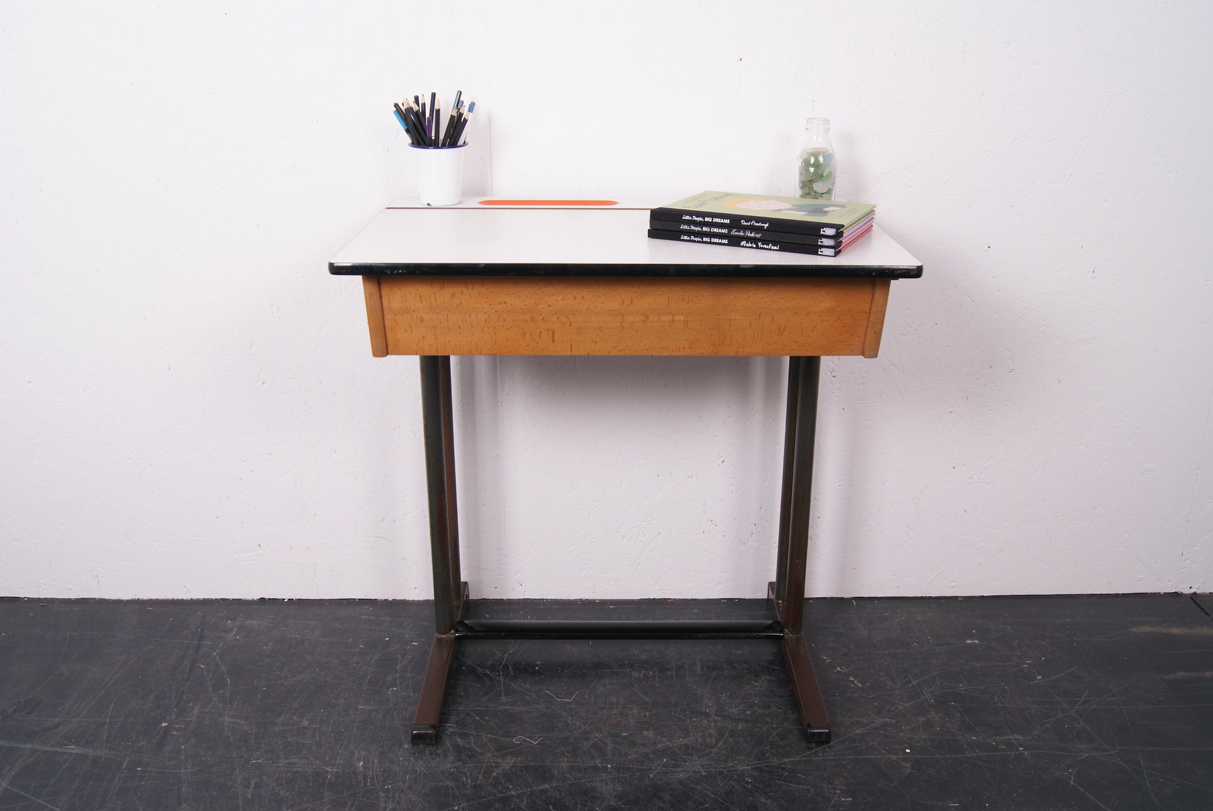 kids-single-formica-desk-6