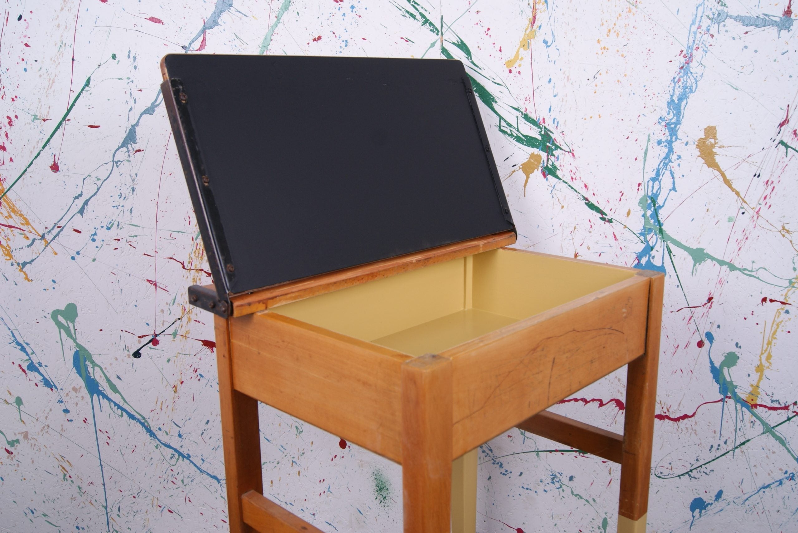 kids-single-school-desk-sudbury-yellow-3-