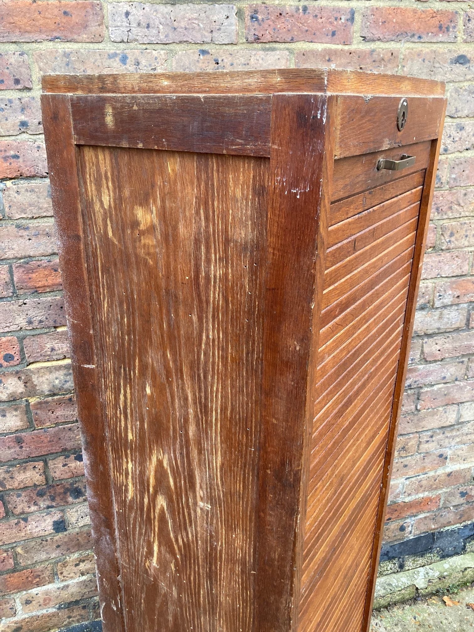 kids-single-tambour-cabinet-5