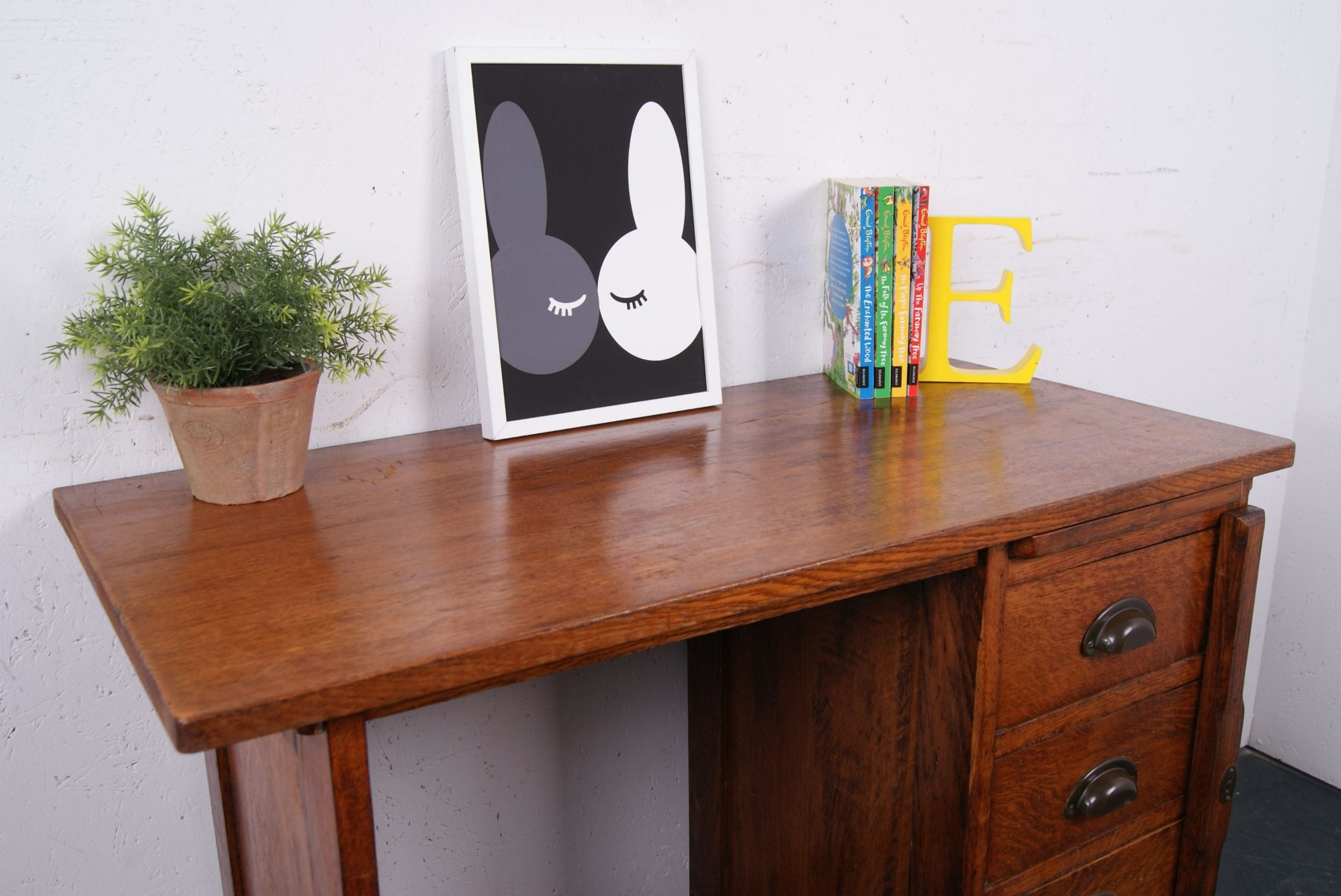 Children's Wooden Teachers Desk