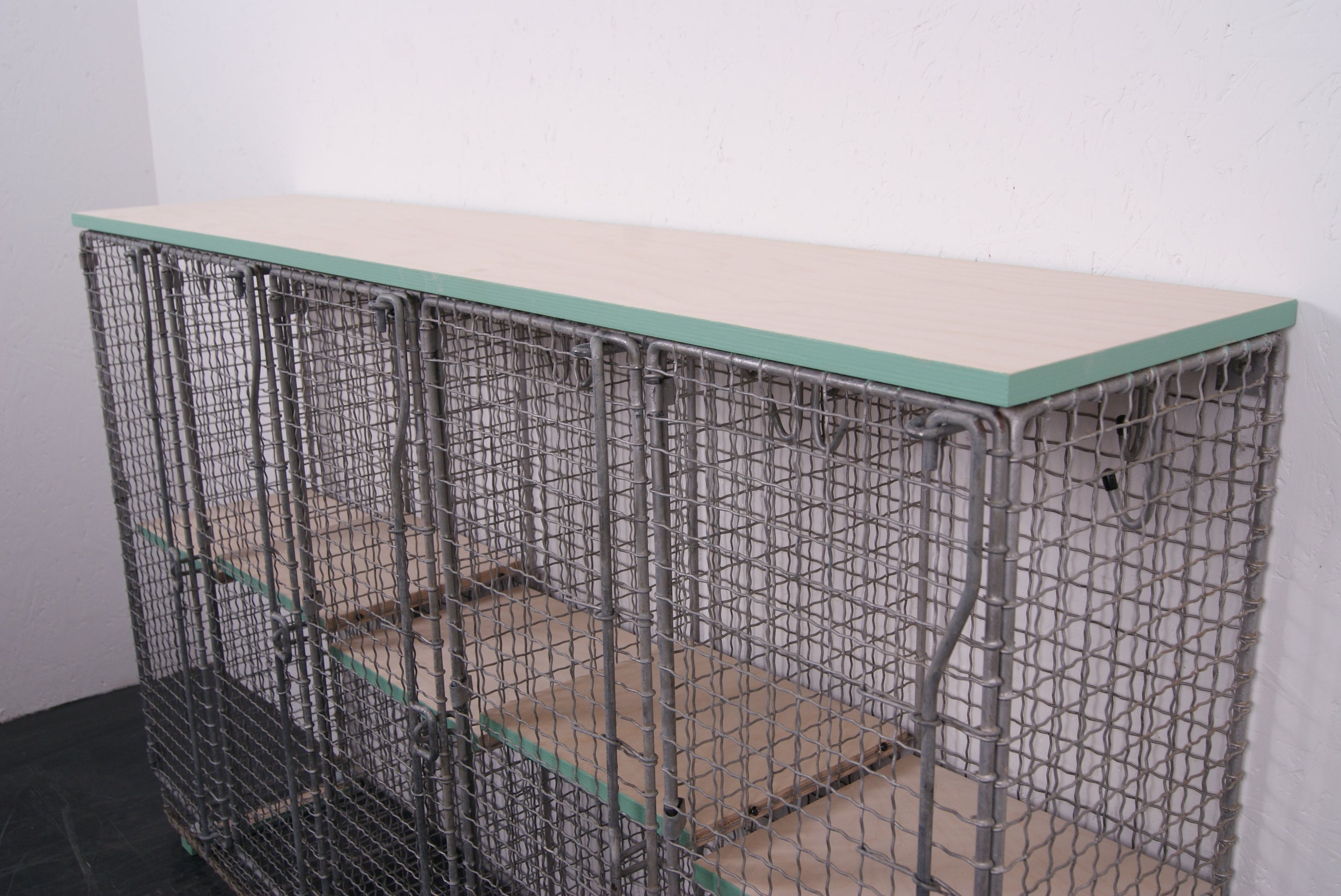 kids-storage-locker-1