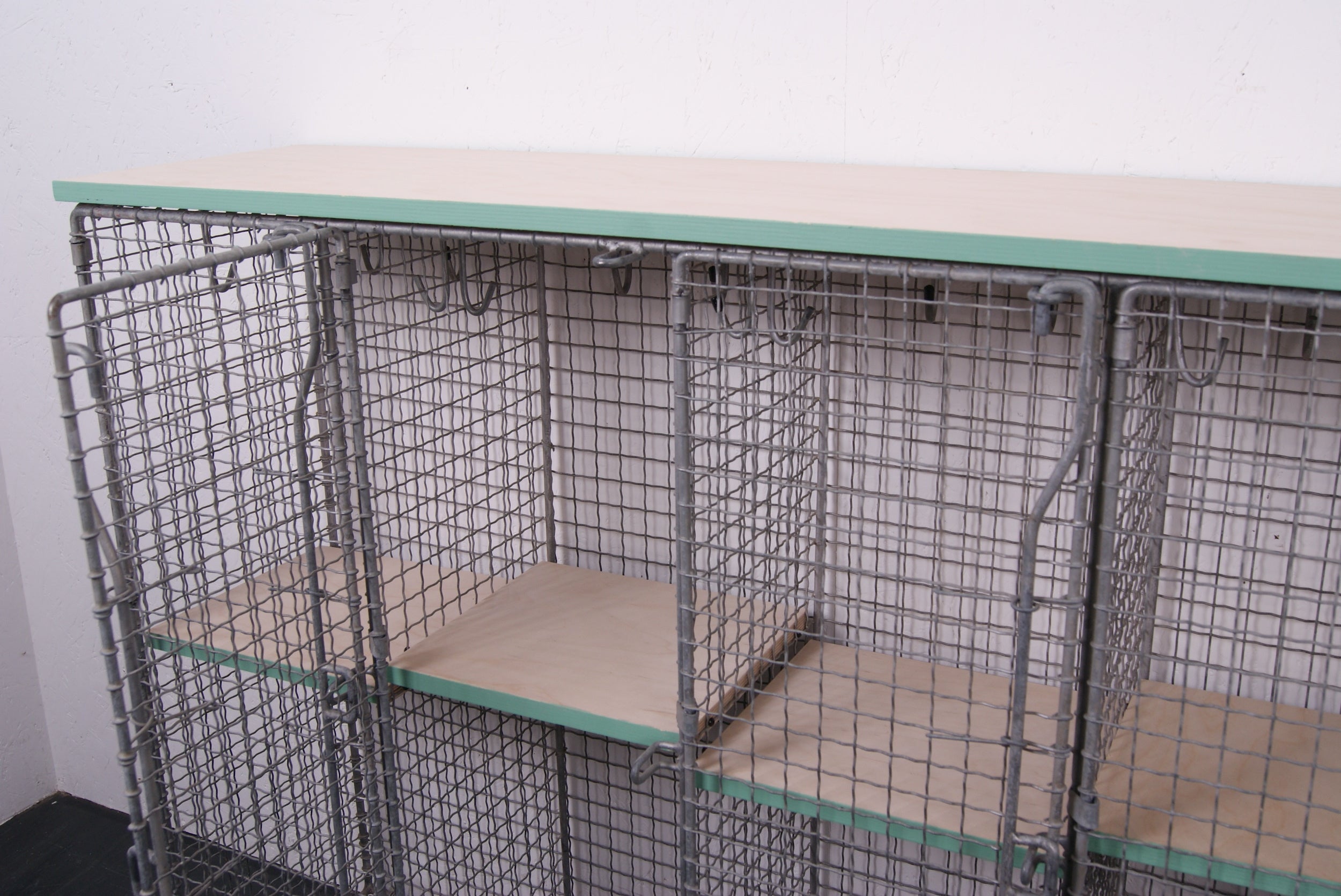 kids-storage-locker-3