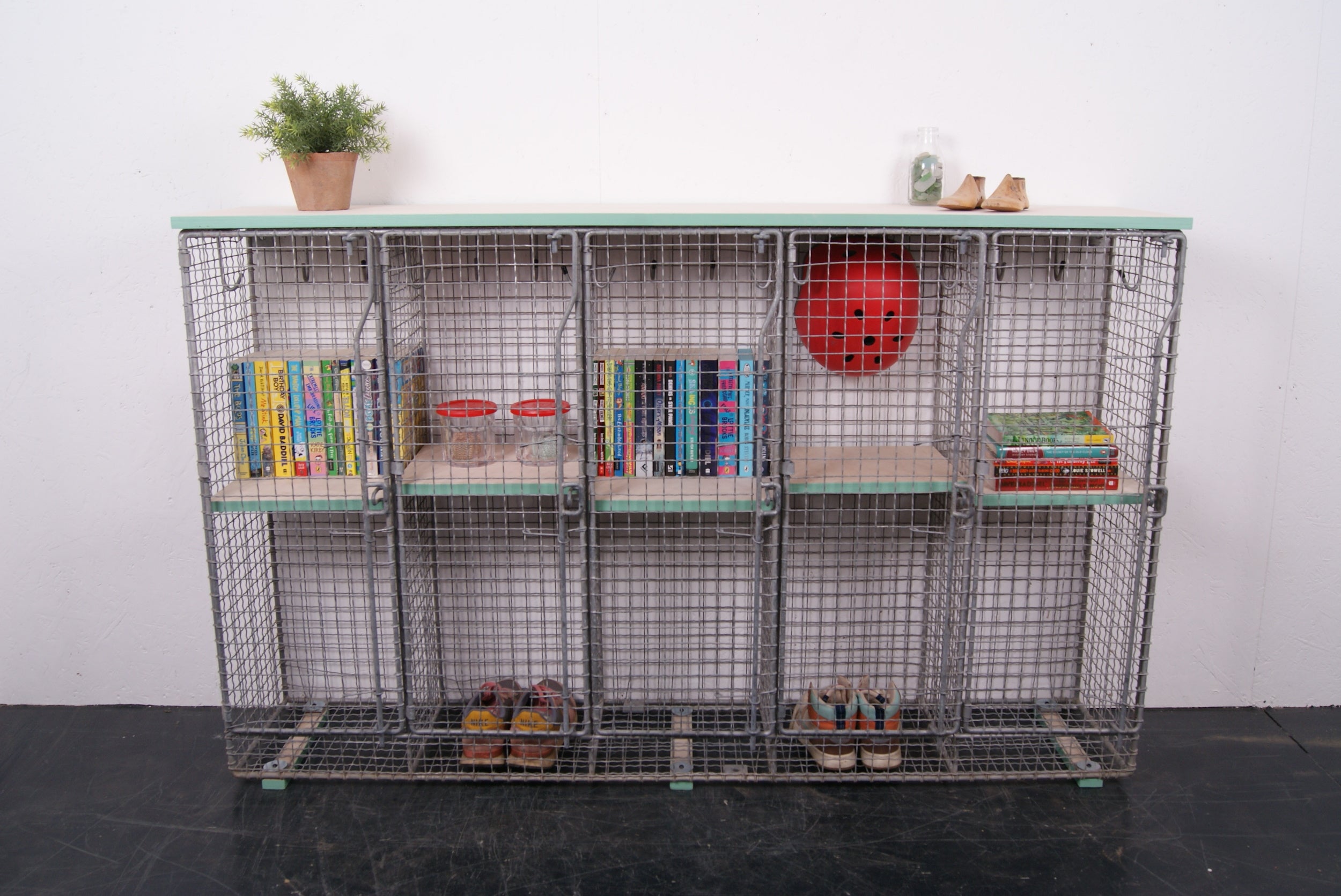kids-storage-locker-7