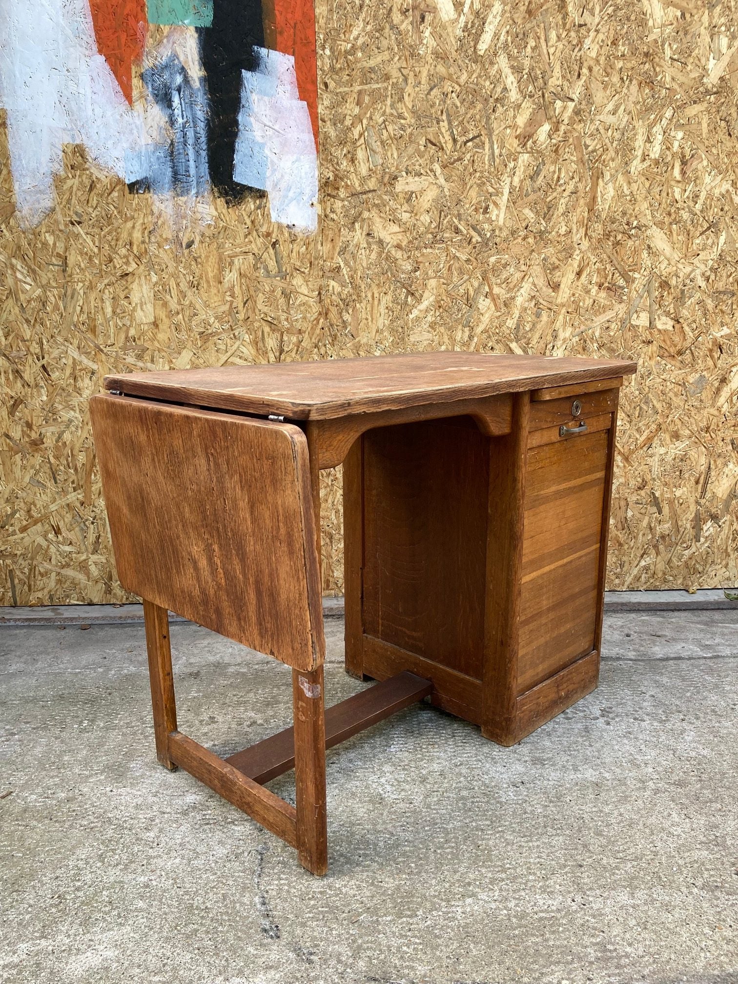 kids-tambour-fronted-desk-6