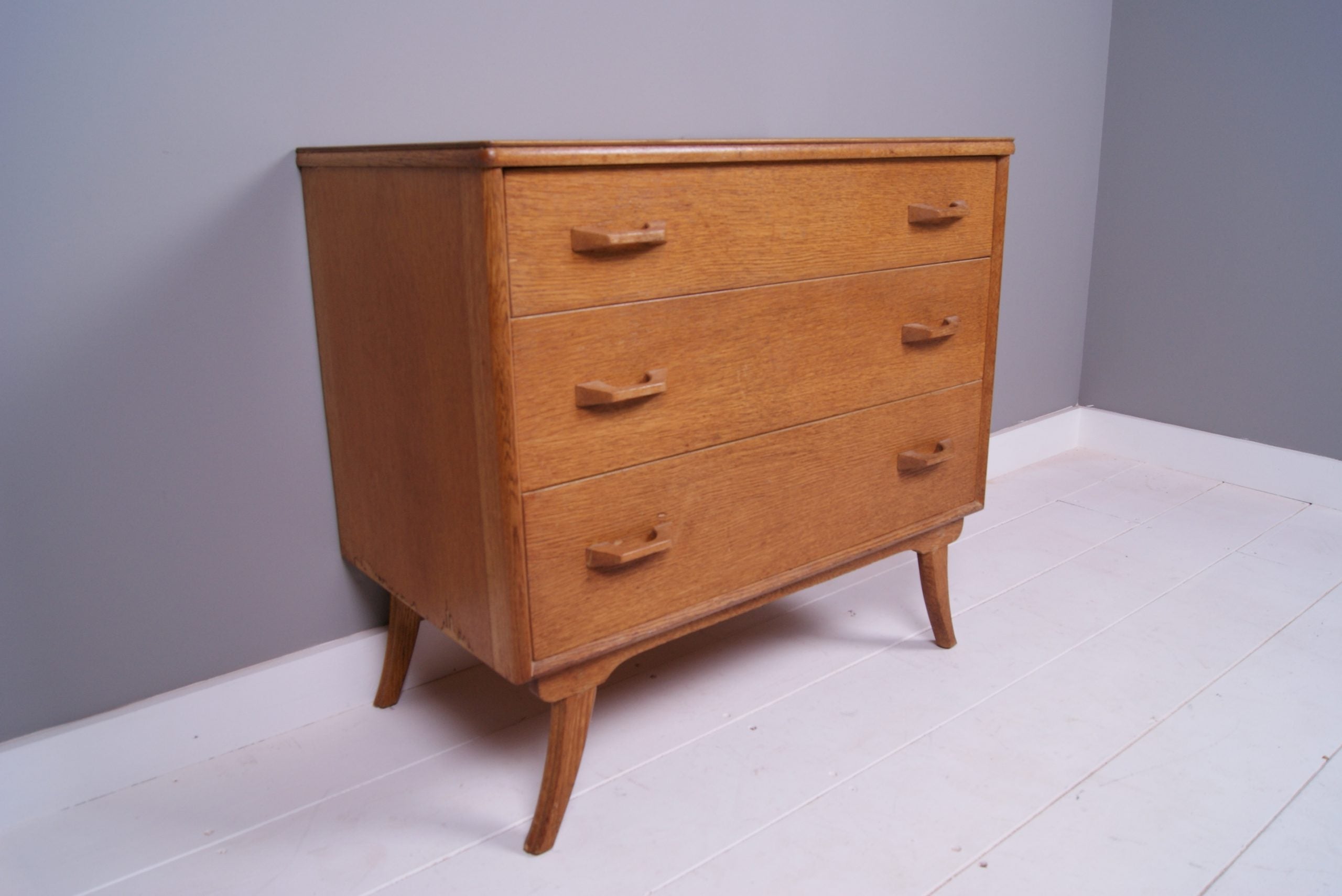 Children's Vintage Chest of Drawers with Puffin lined Drawers