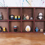 kids-wooden-pigeon-hole-shelf-7