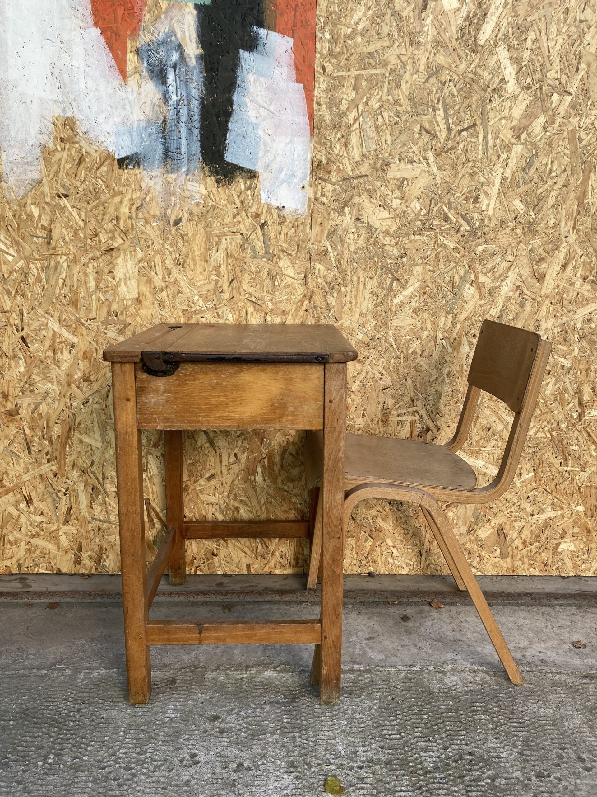 kids-wooden-single-desk-4