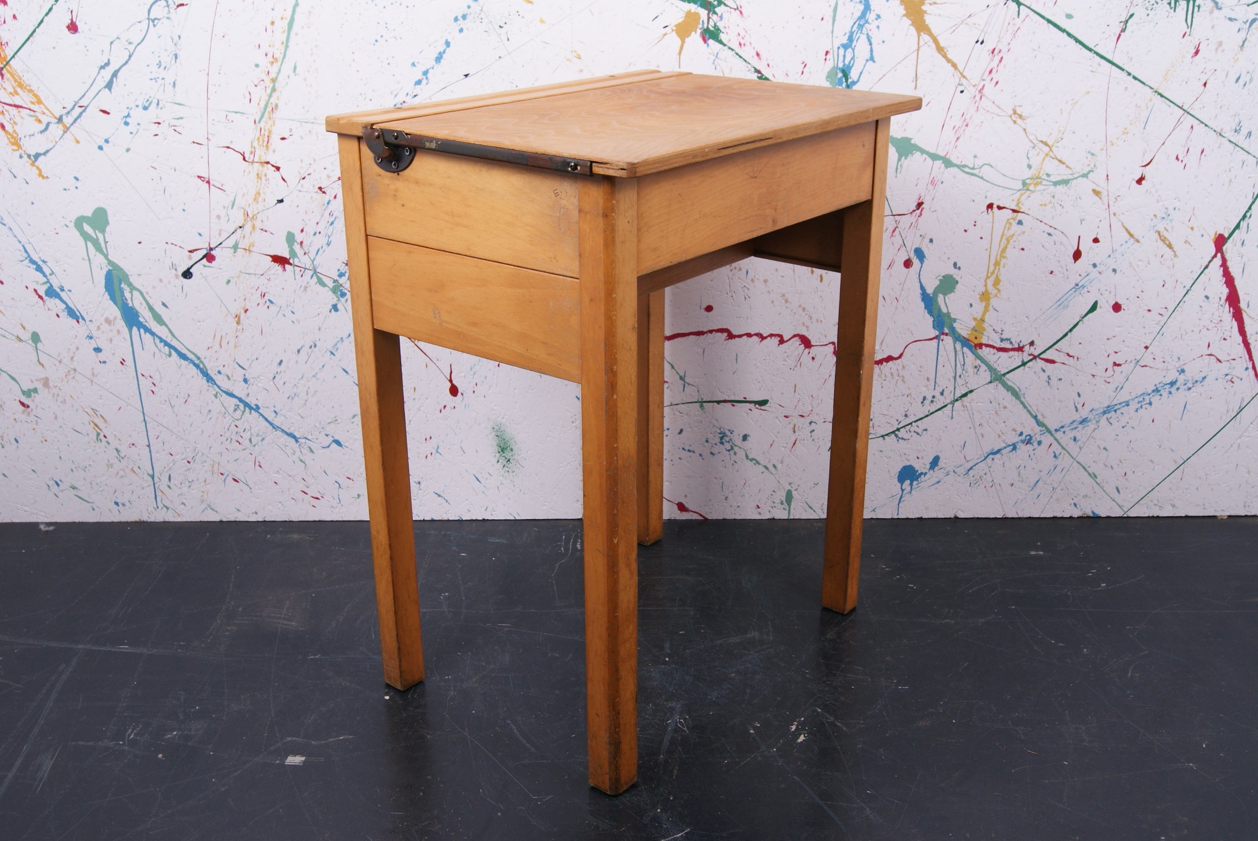 kids-wooden-single-desk-5