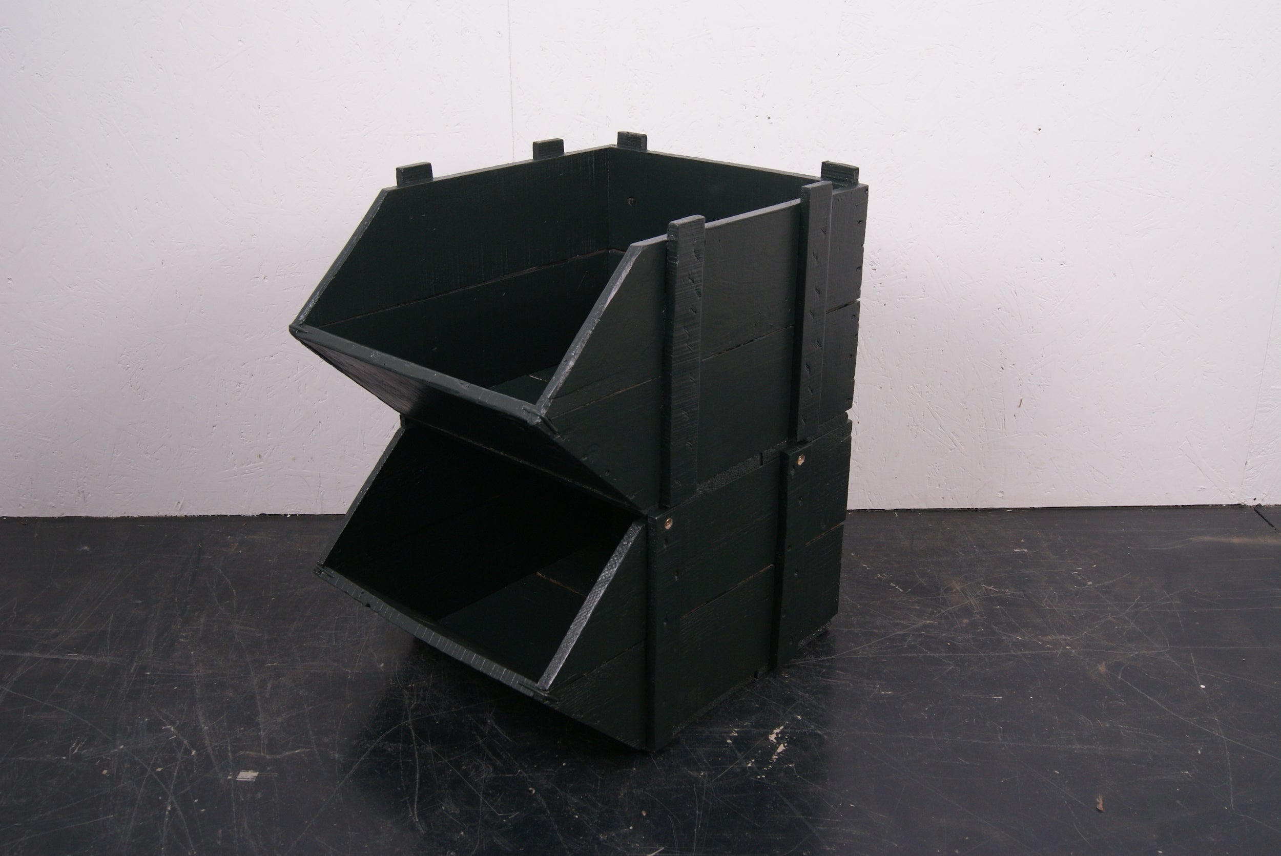 kids-wooden-storage-crates-4