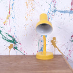 kids-yellow-retro-lamp-3