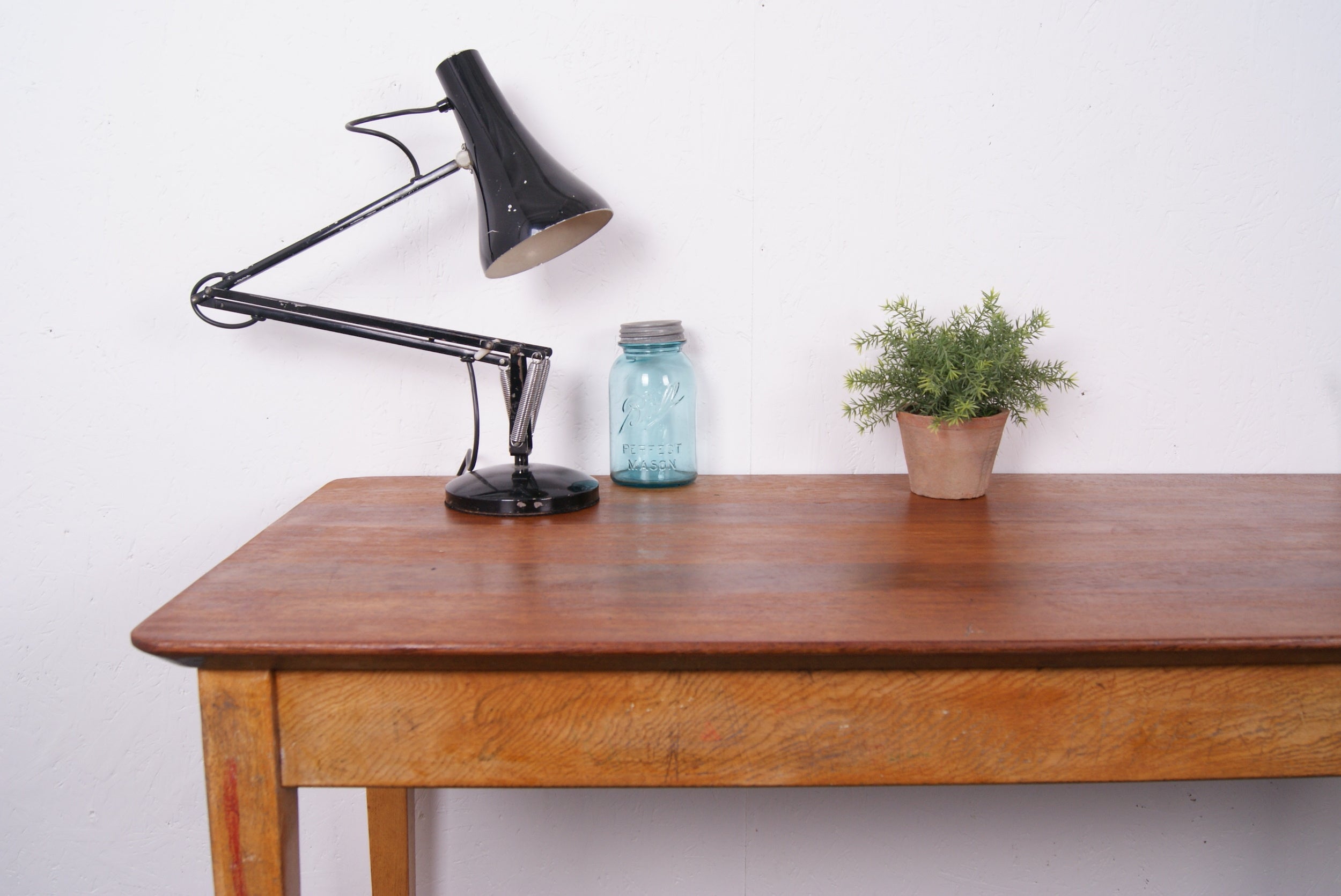 lab-bench-6