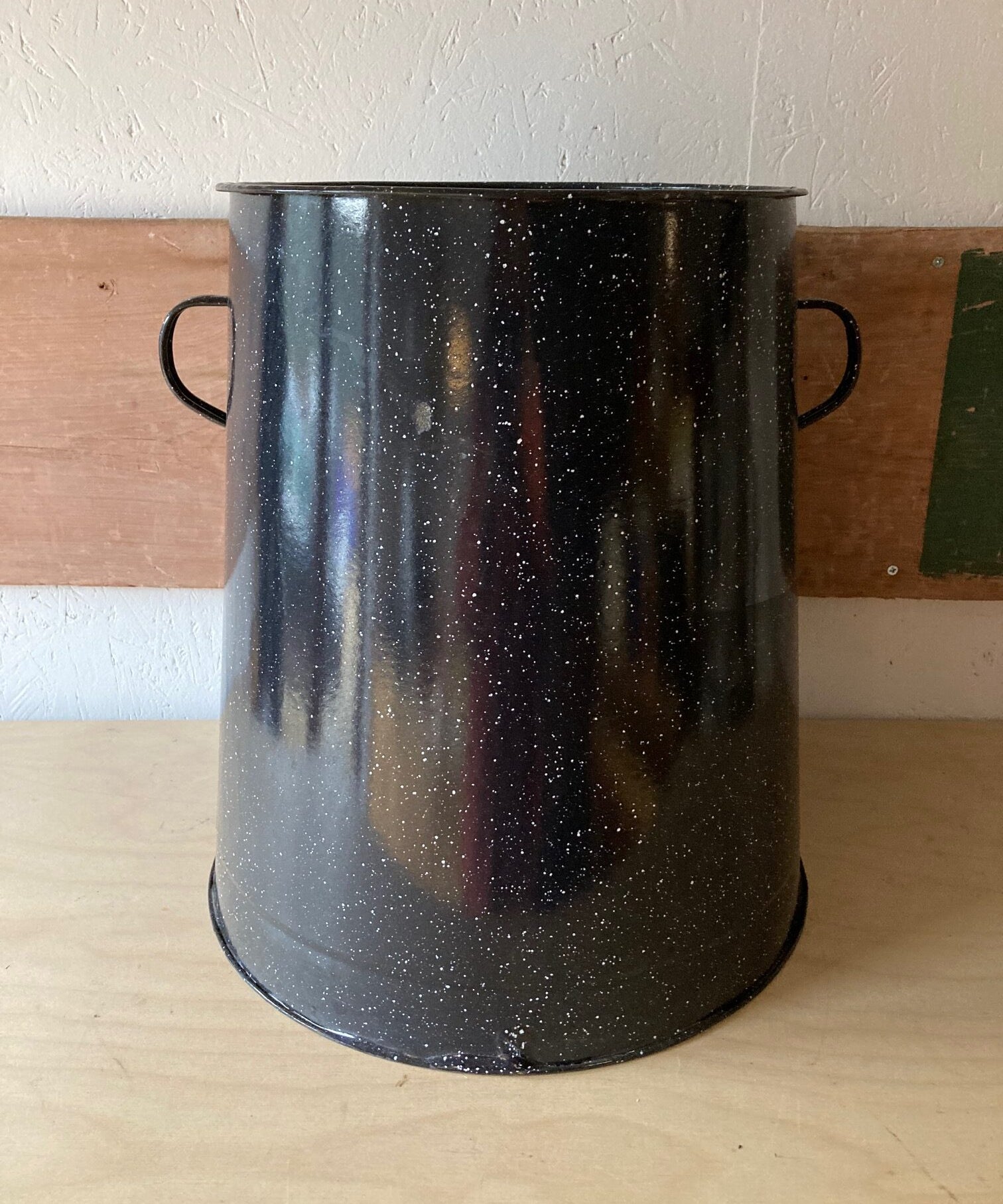 large-black-galaxy-maggie-1