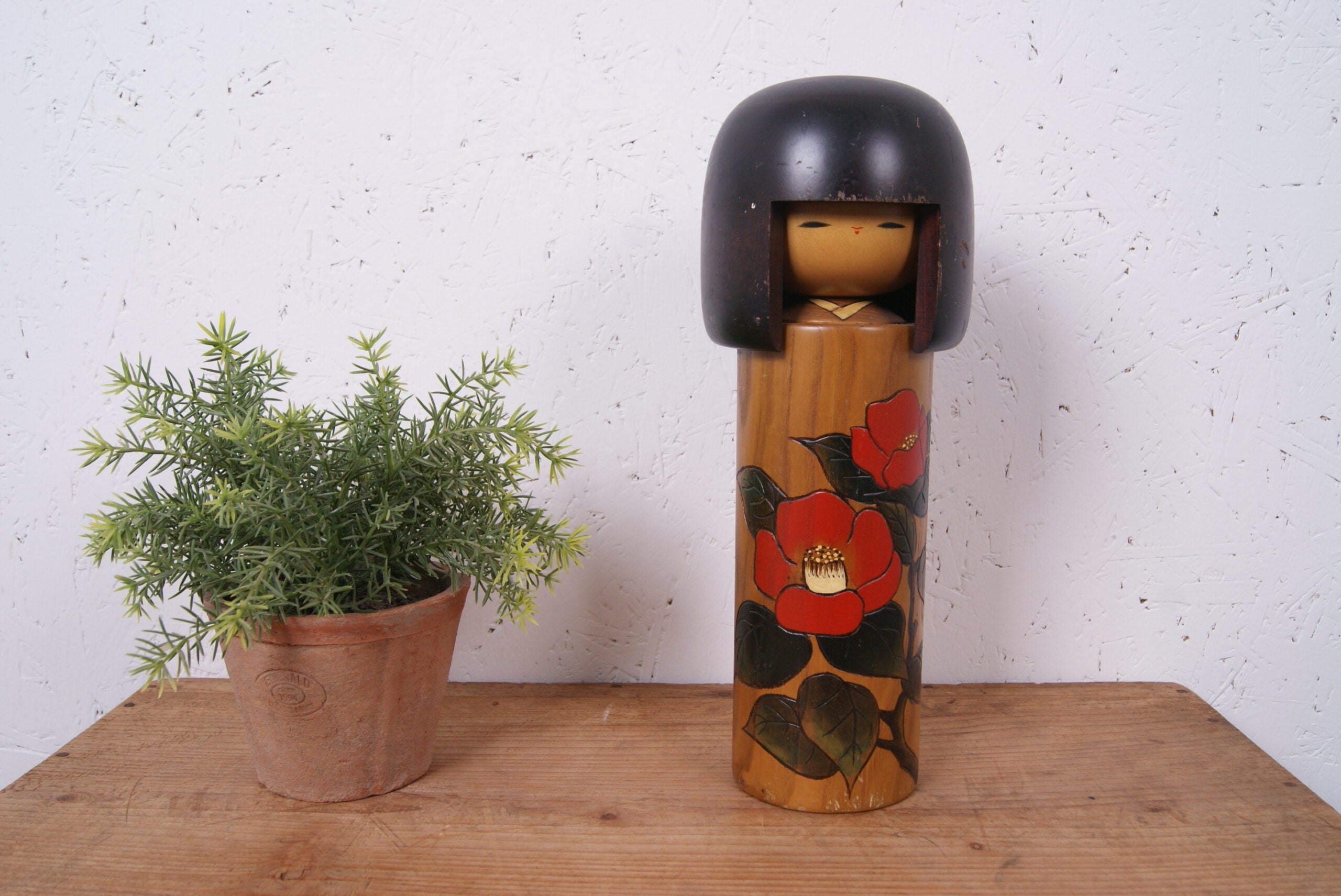 large-creative-kokeshi-doll-2