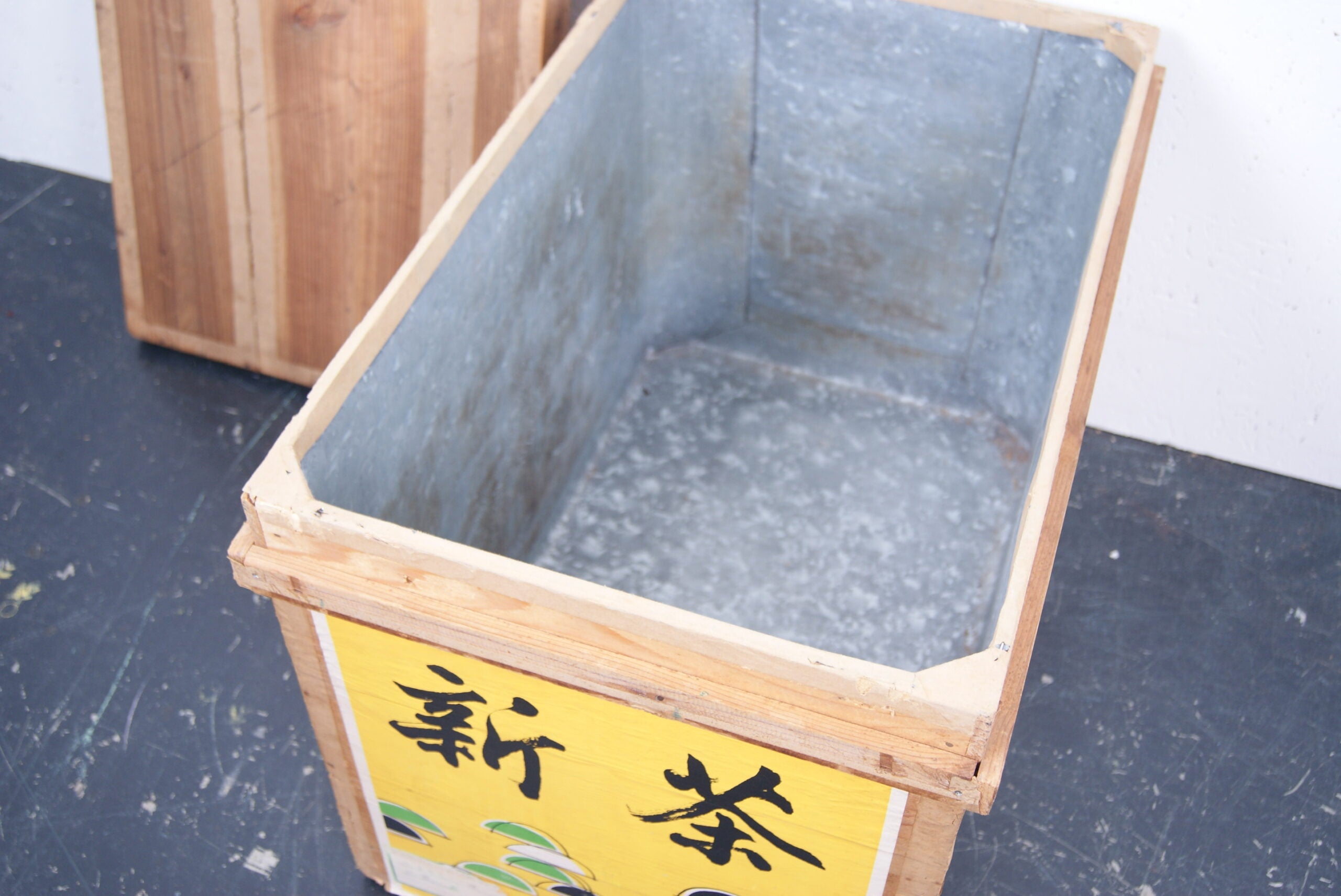 large-japanese-tea-crate-103