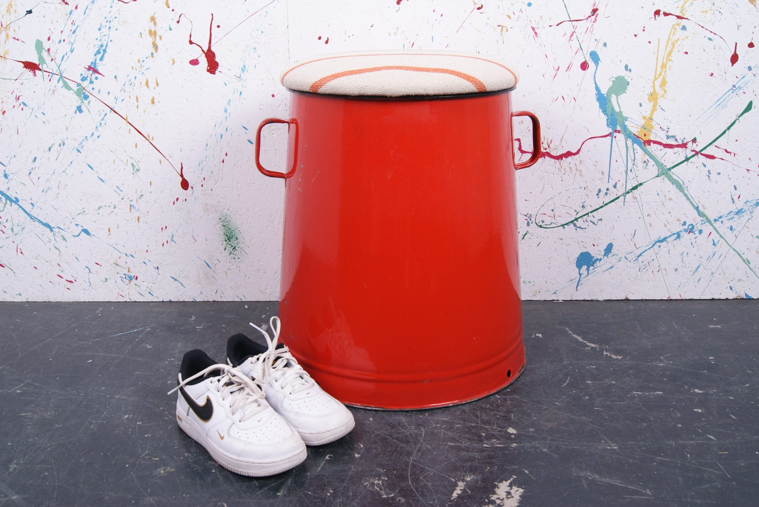 large-red-maggie-orange-top-5