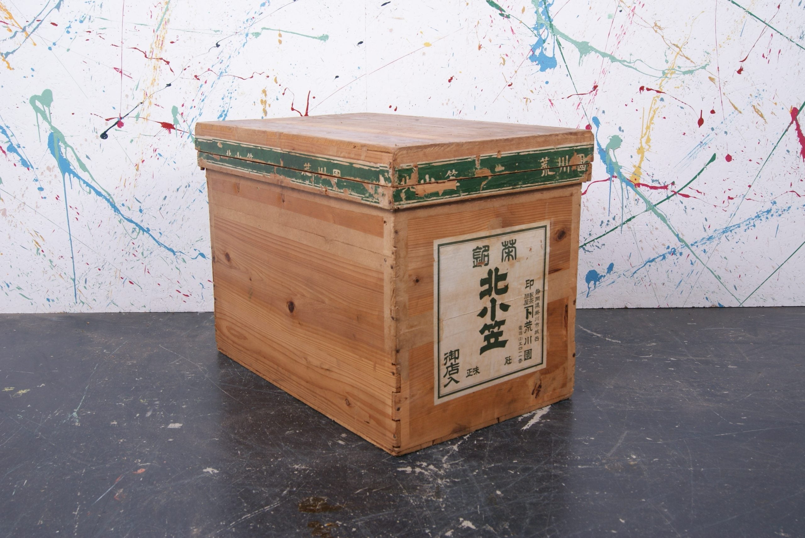 large-tea-crate-hanging-rails-4