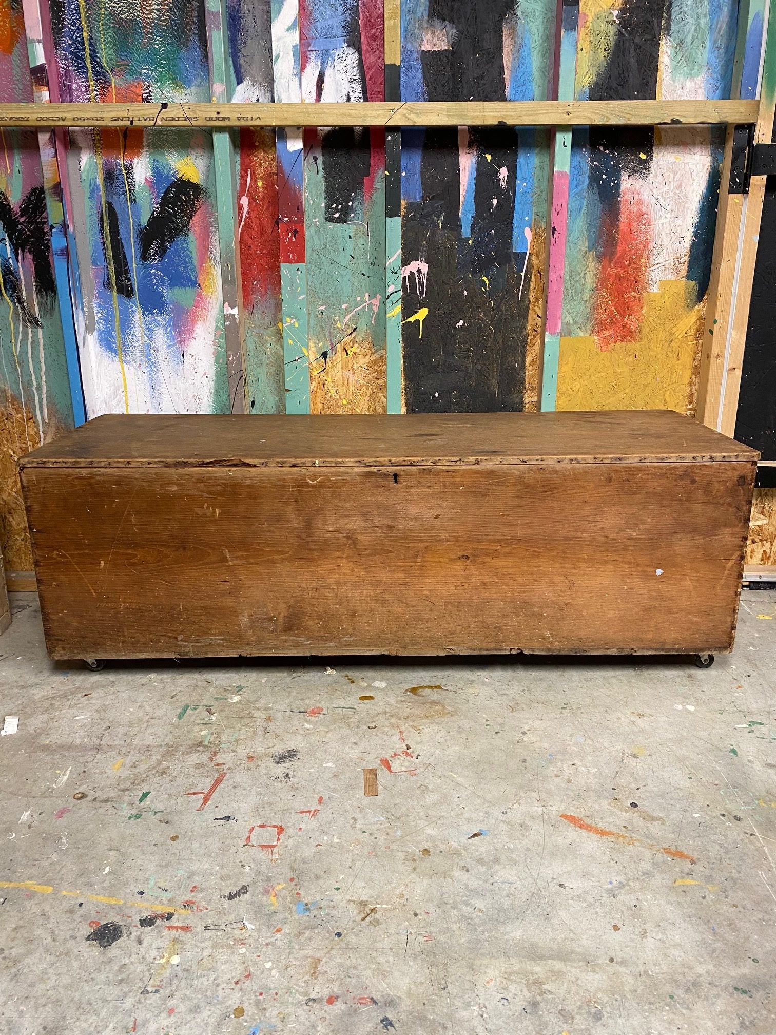 large-trunk-1