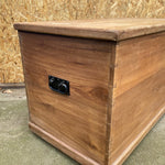 large-wooden-trunk-5