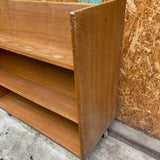 library-trolley-2