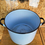 light-blue-round-enamel-maggie-2