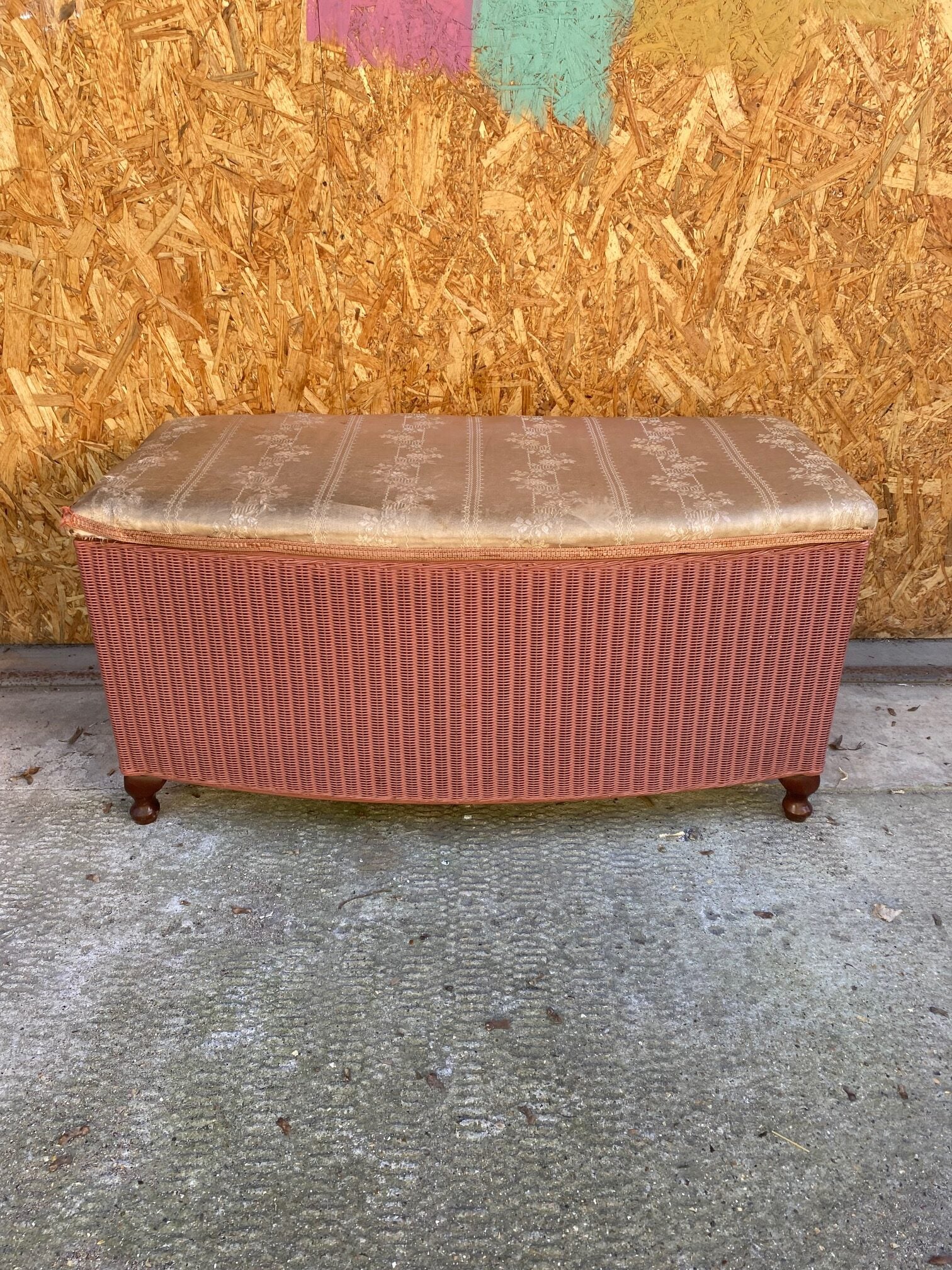 lloyd-loom-chest-1