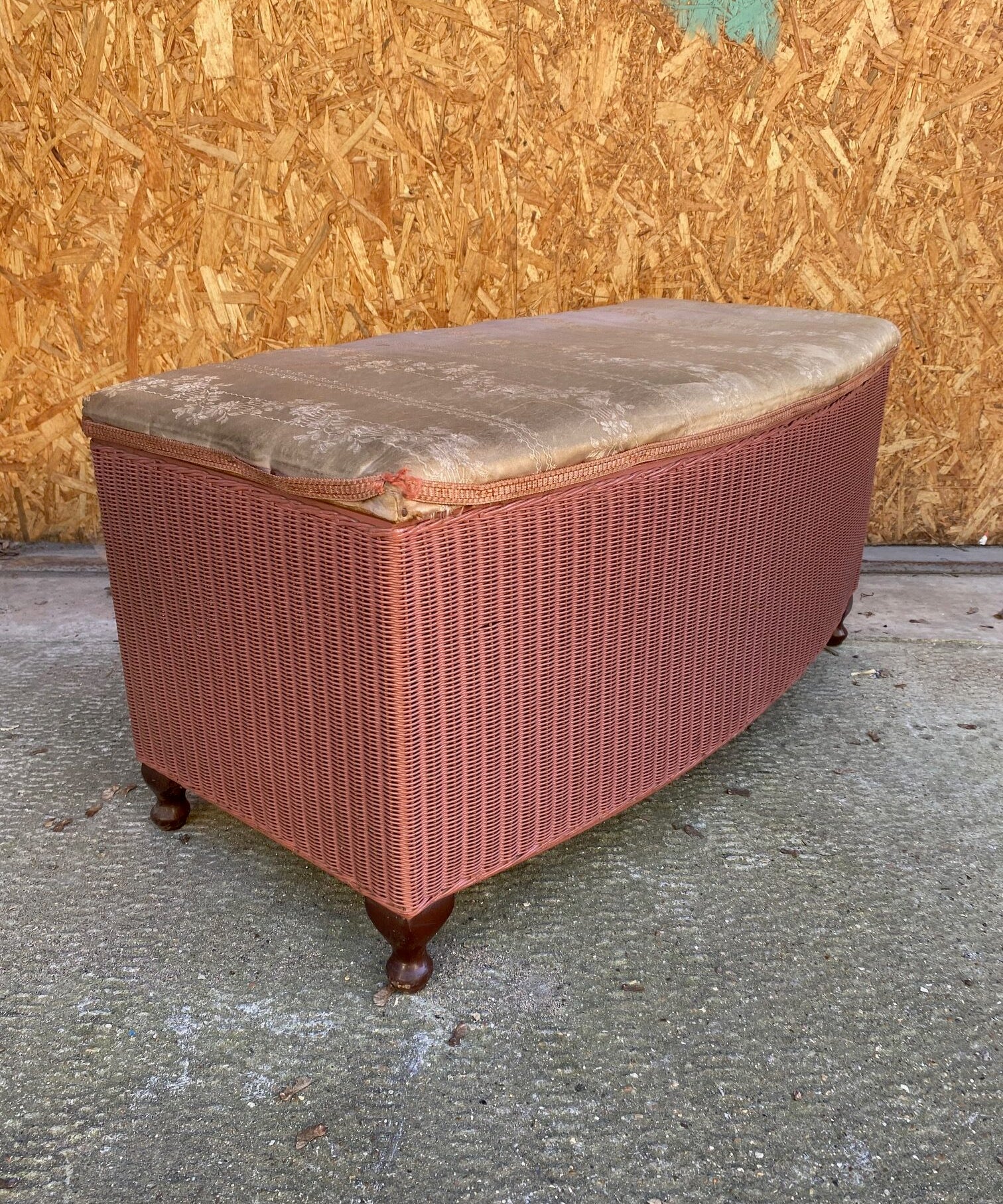 lloyd-loom-chest-5