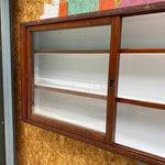 long-glass-cabinet-3