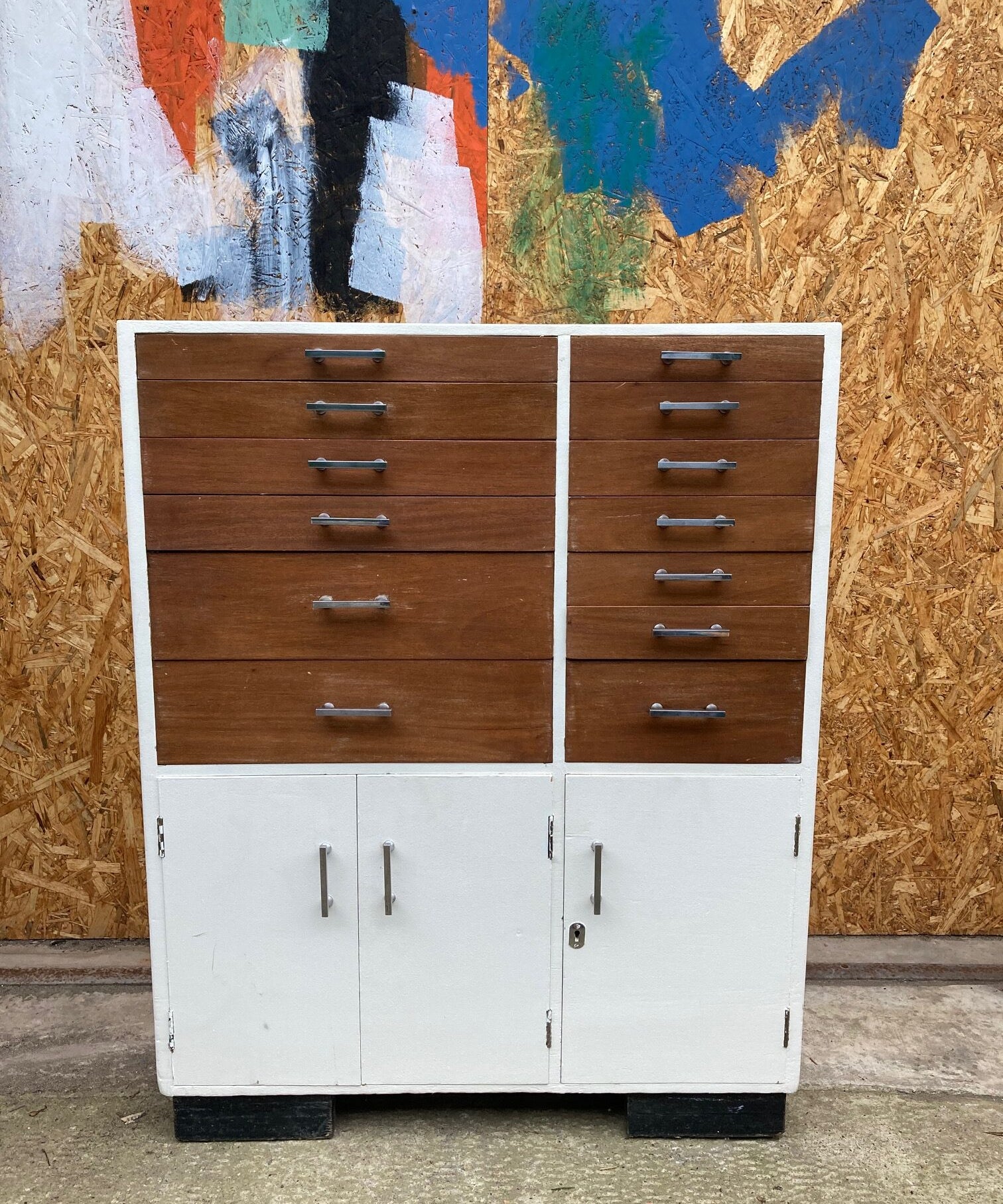 medical-cabinet-1