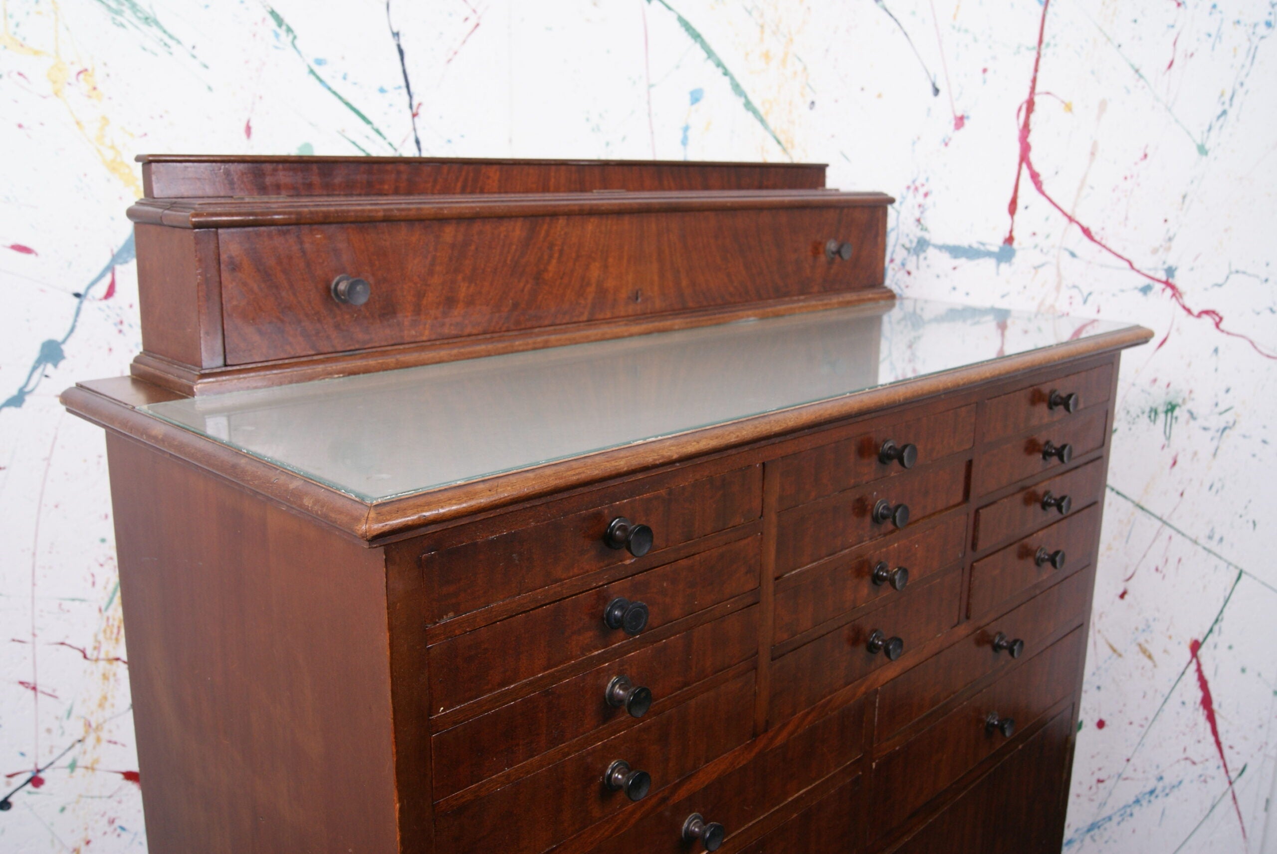 medical-cabinet-21
