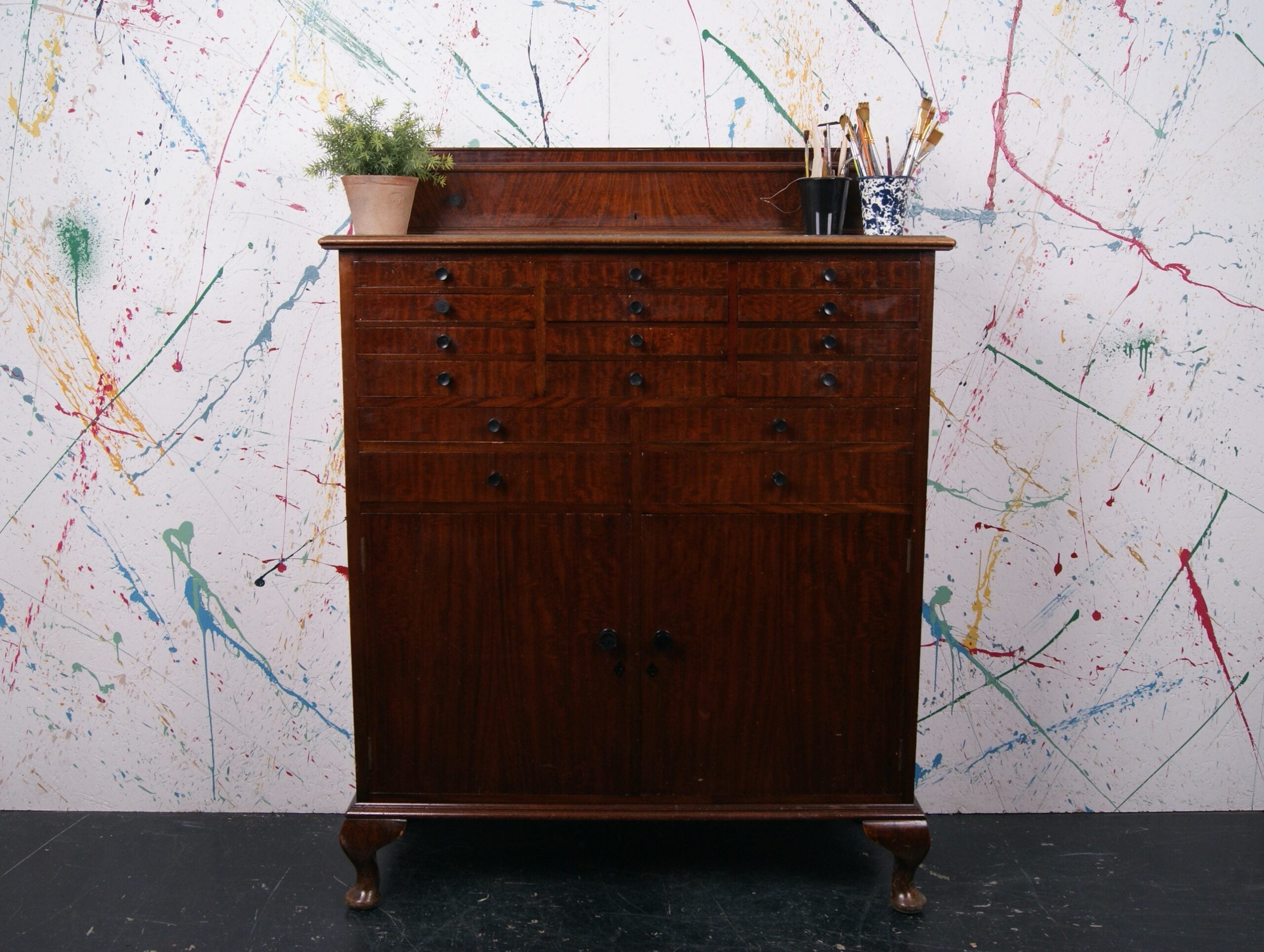 medical-cabinet-26
