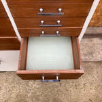 medical-cabinet-4