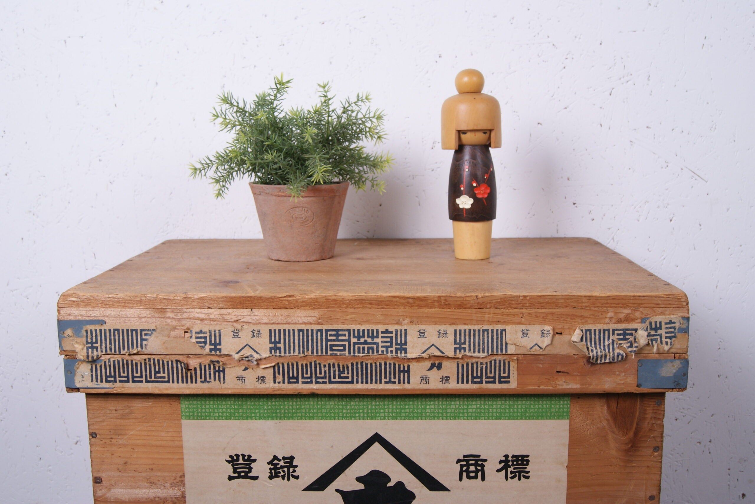 medium-creative-kokeshi-doll-16