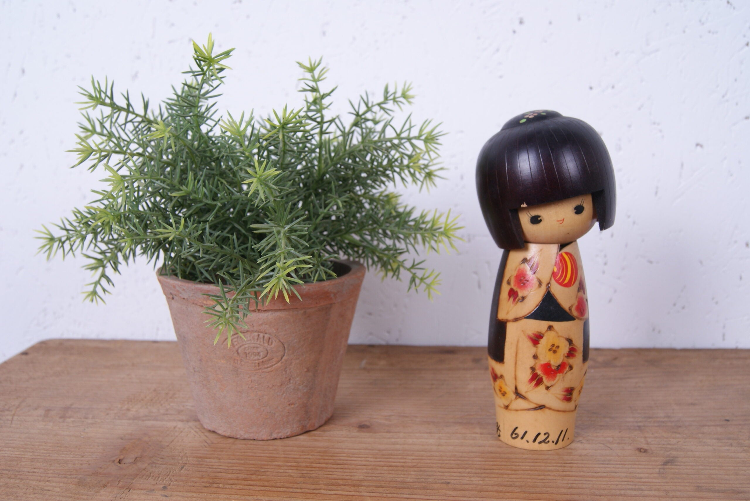 medium-creative-kokeshi-doll-45