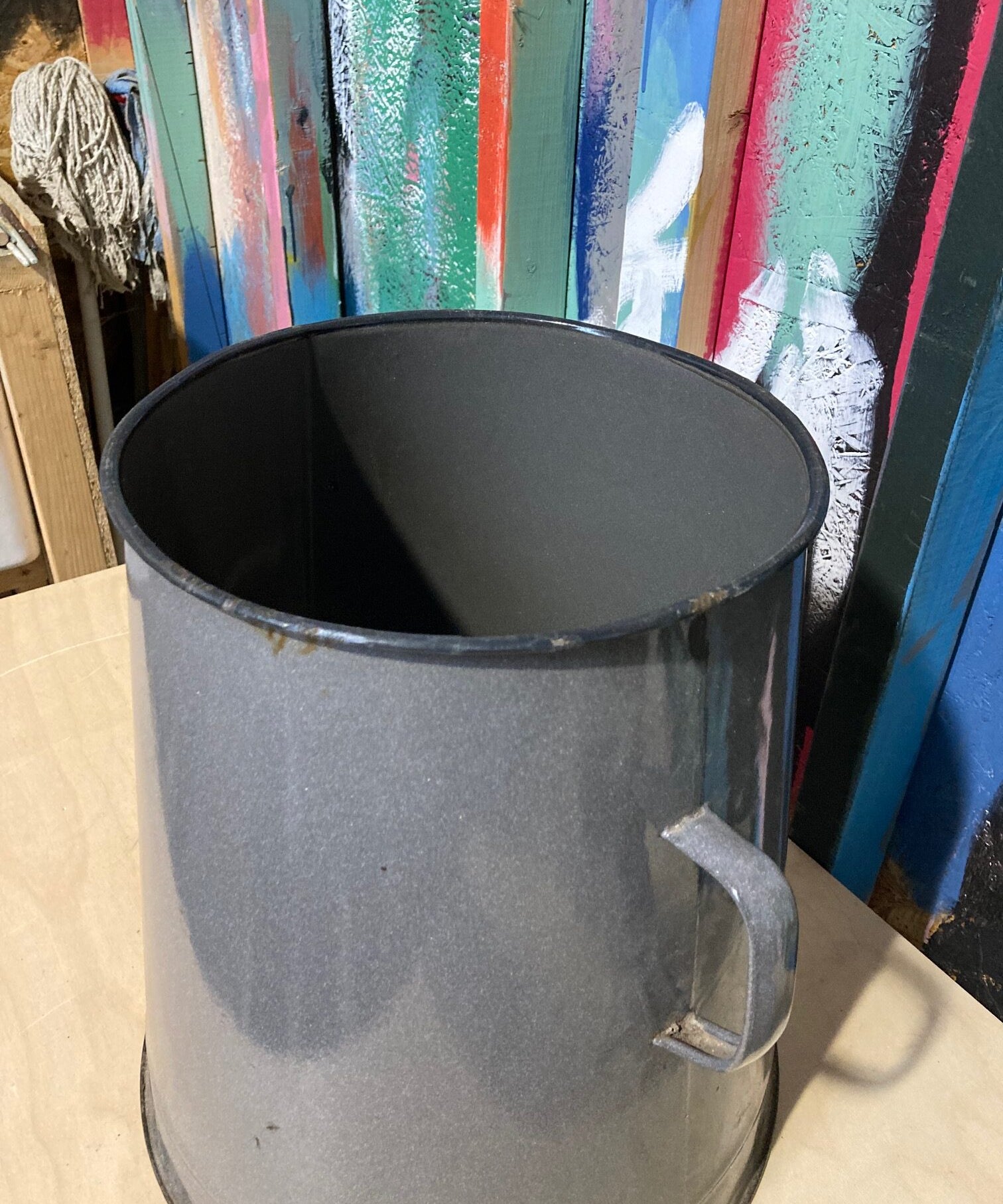 medium-grey-maggie-2