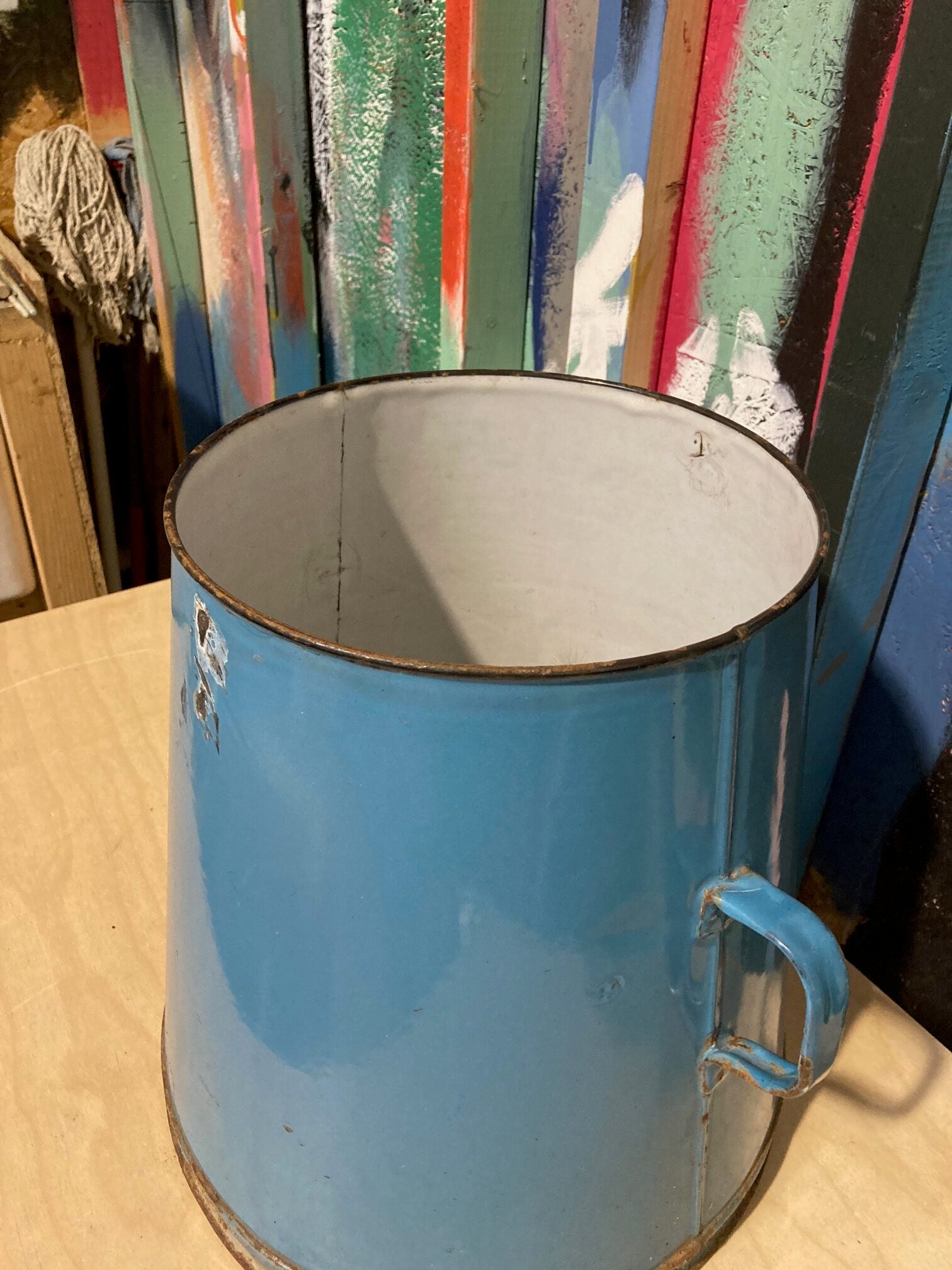 medium-light-blue-maggie-4