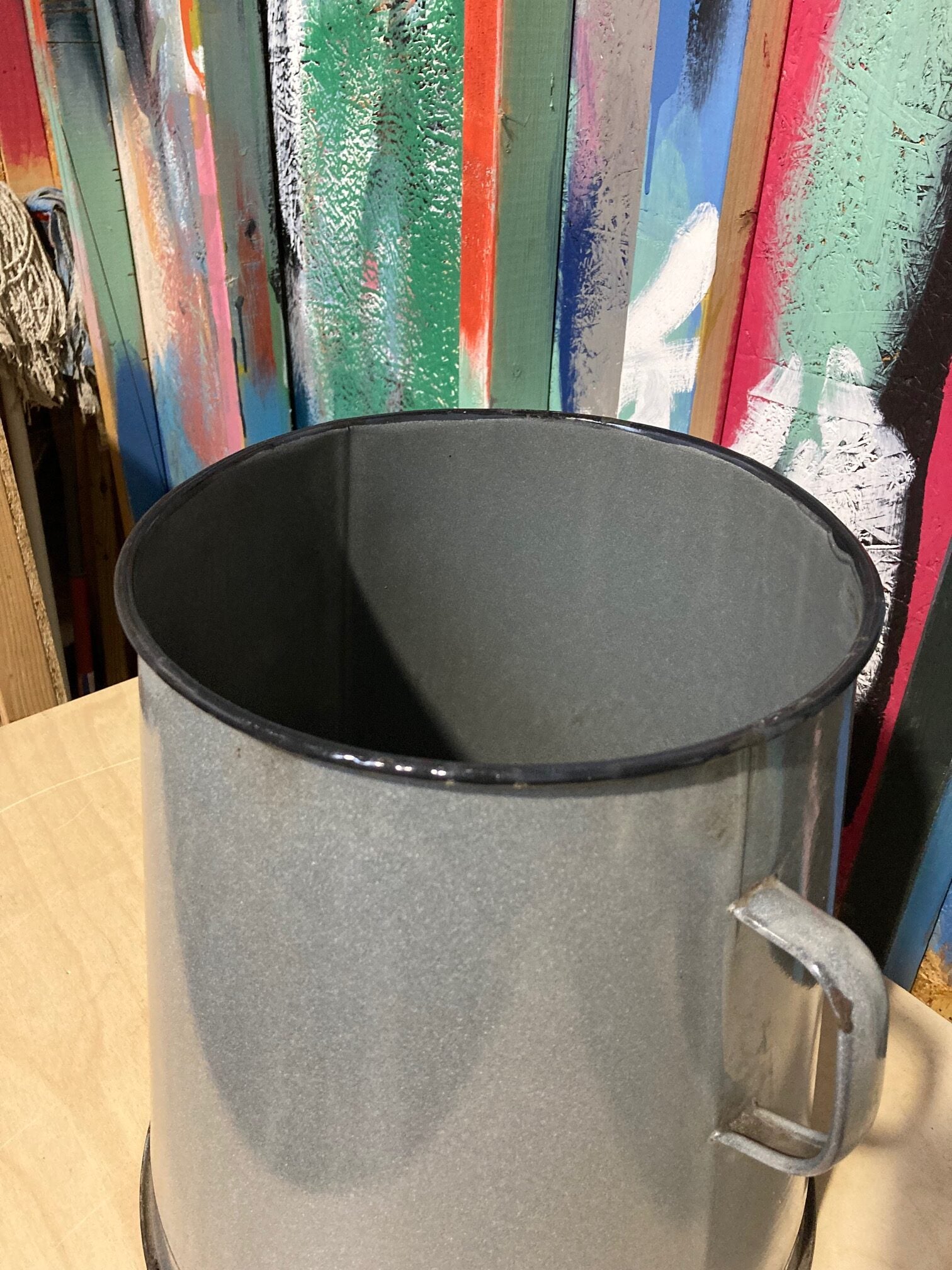 medium-light-grey-maggie-2