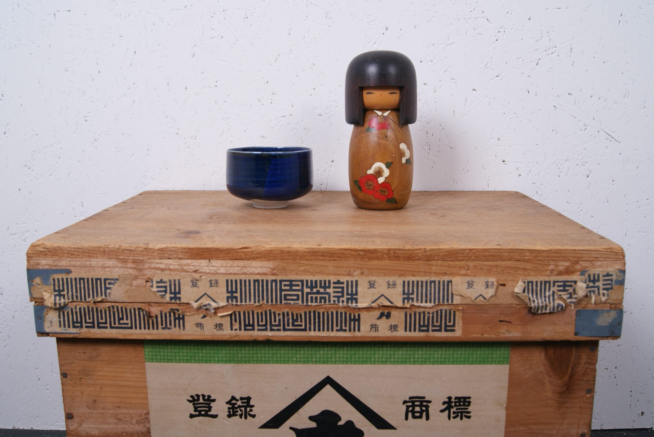 medium-sosaku-kokeshi-japanese-doll-1