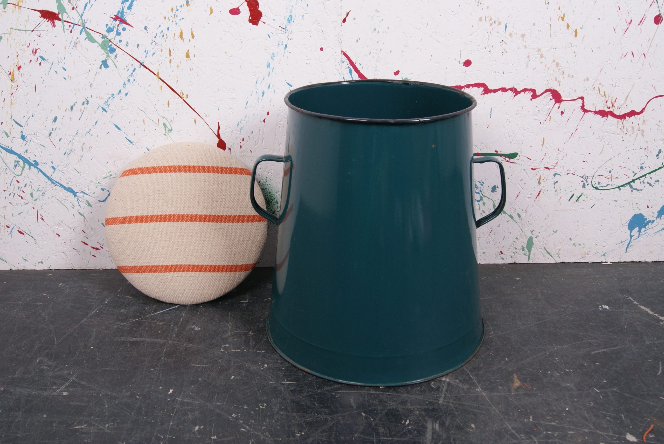 medium-teal-maggie-orange-3