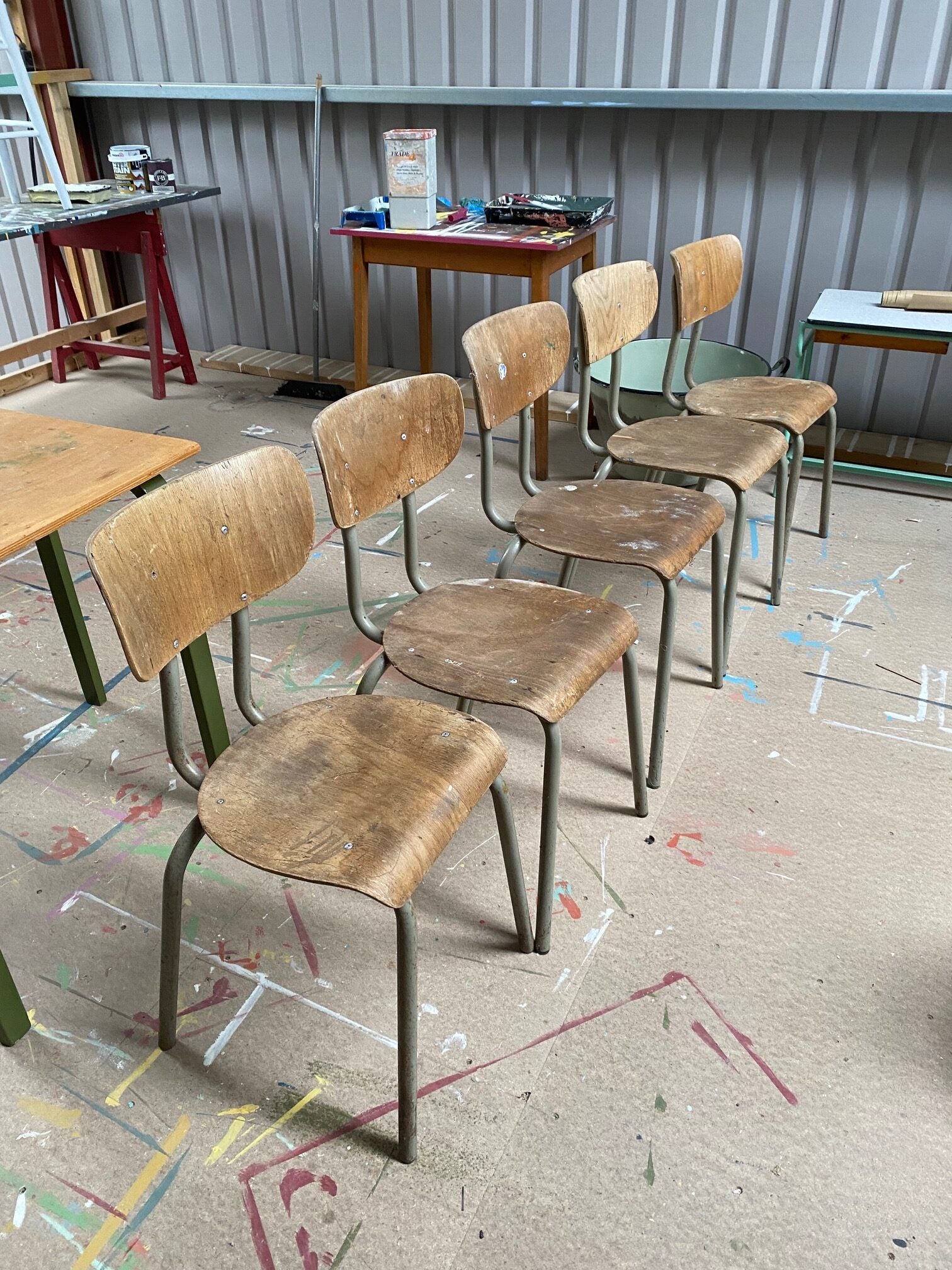 metal-chairs-1