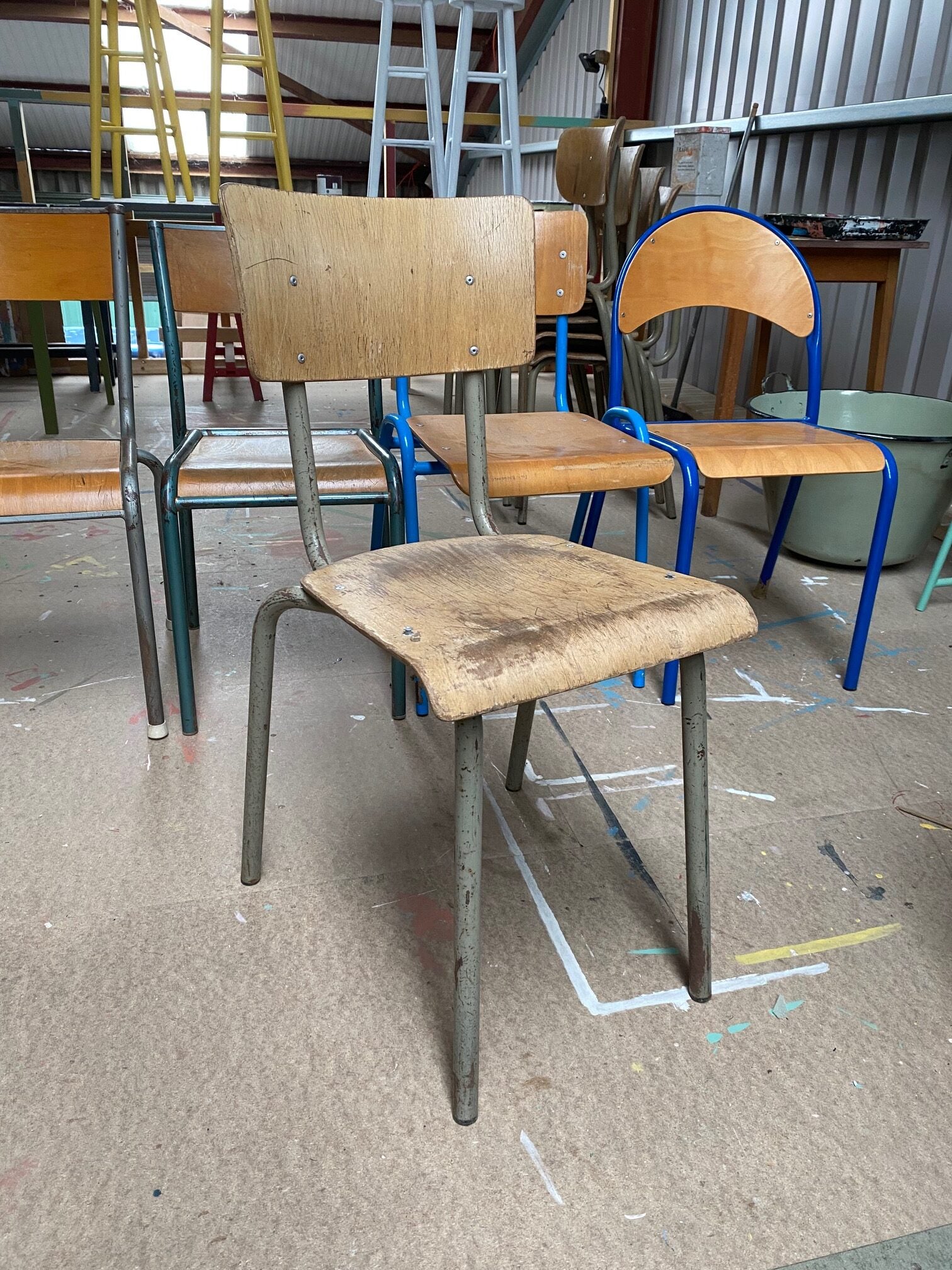 metal-chairs-6